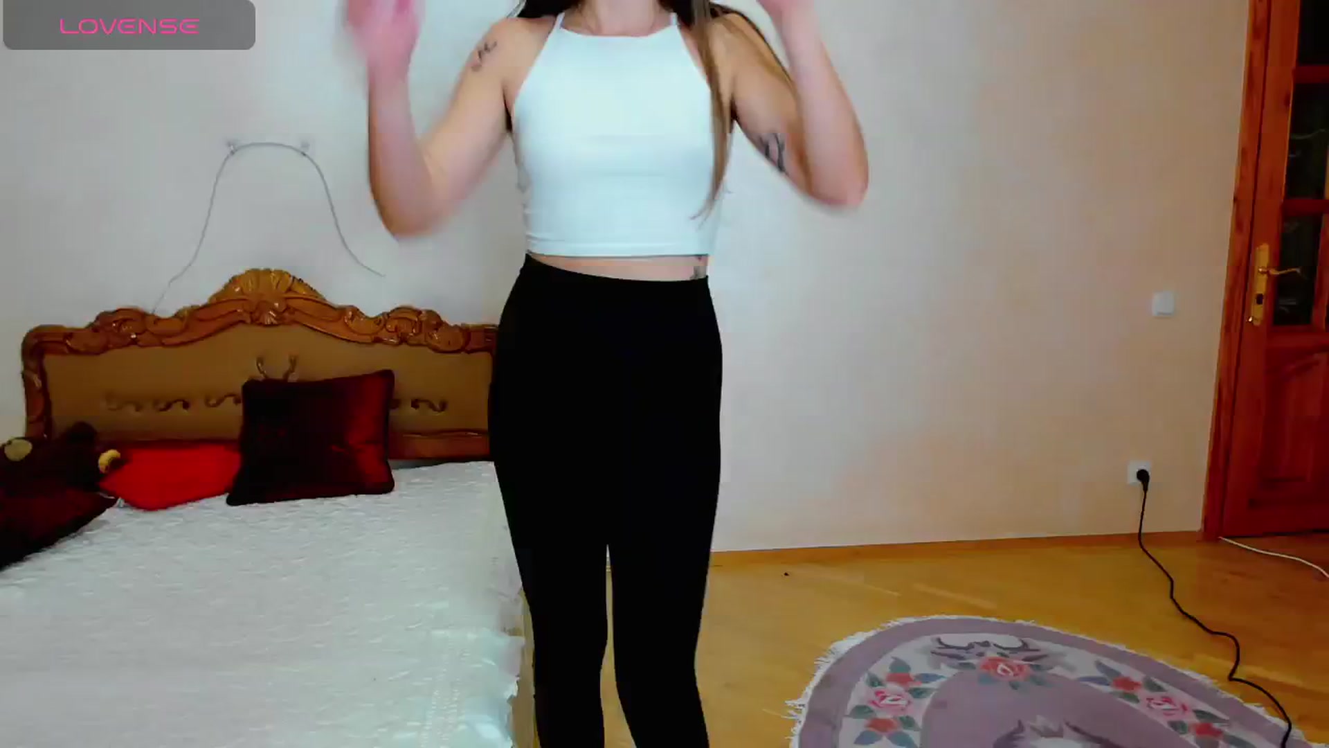 Gallery image thumbnail from MoliDrest's myfreecams stream on, 11/20/2024, 17:21 image 16 of 20