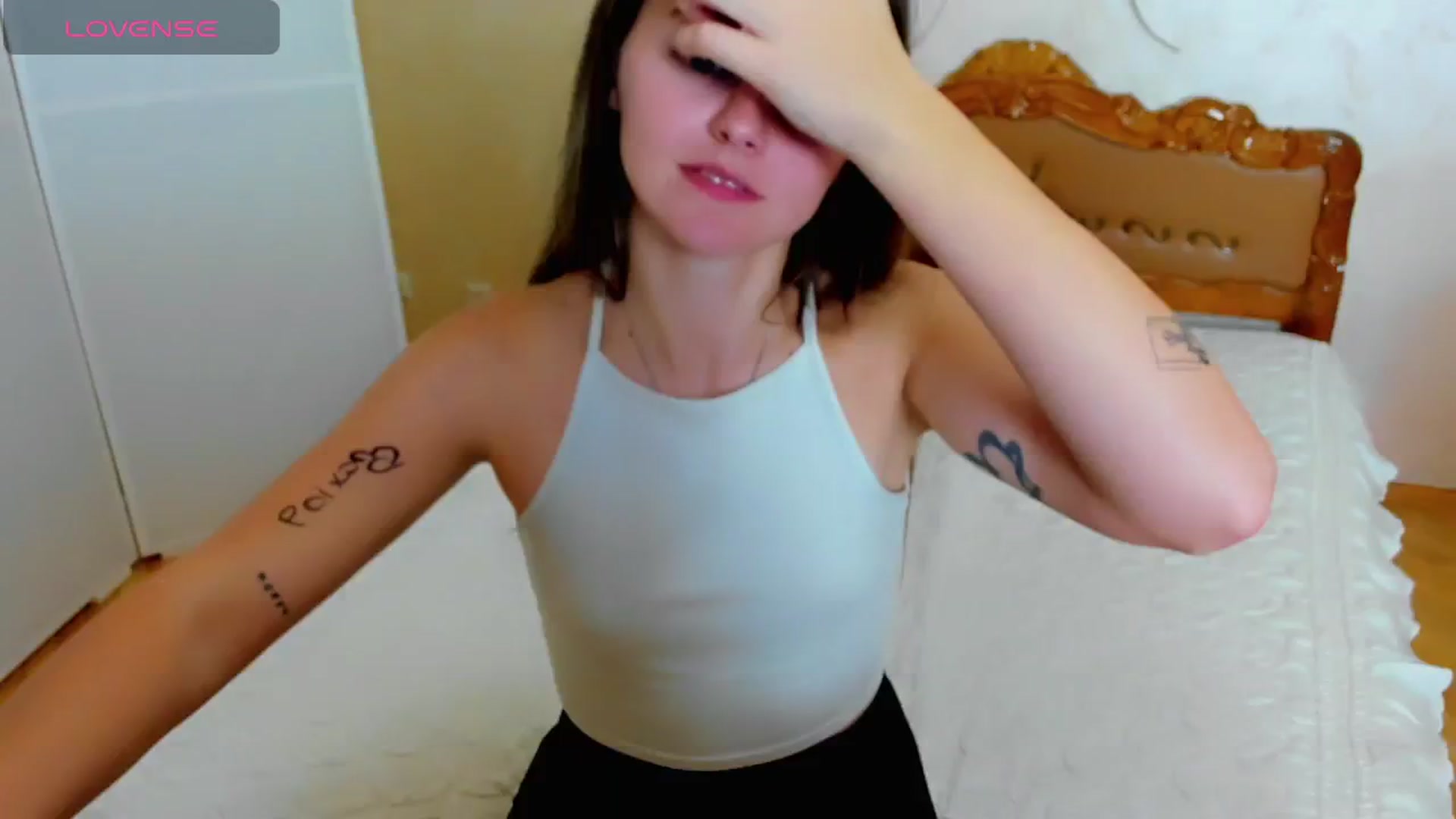 Gallery image thumbnail from MoliDrest's myfreecams stream on, 11/20/2024, 20:27 image 12 of 20