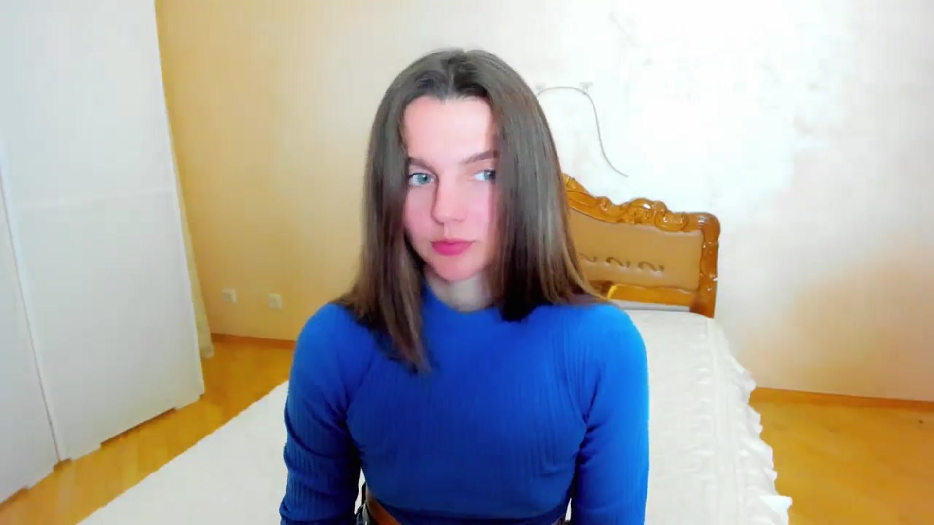 Gallery image thumbnail from MoliDrest's myfreecams stream on, 11/21/2024, 15:25 image 2 of 20