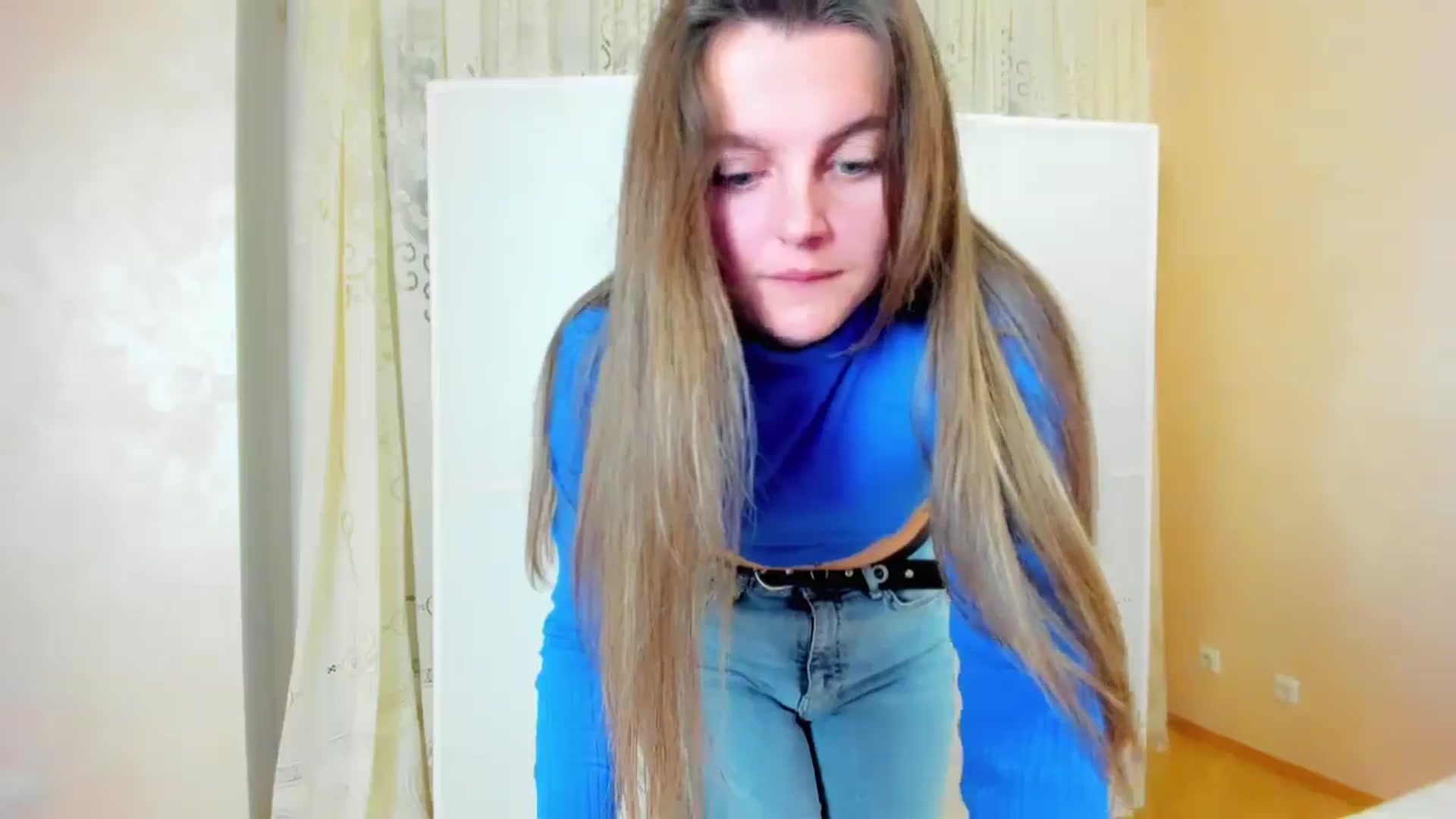 Gallery image thumbnail from MoliDrest's myfreecams stream on, 11/21/2024, 15:25 image 10 of 20