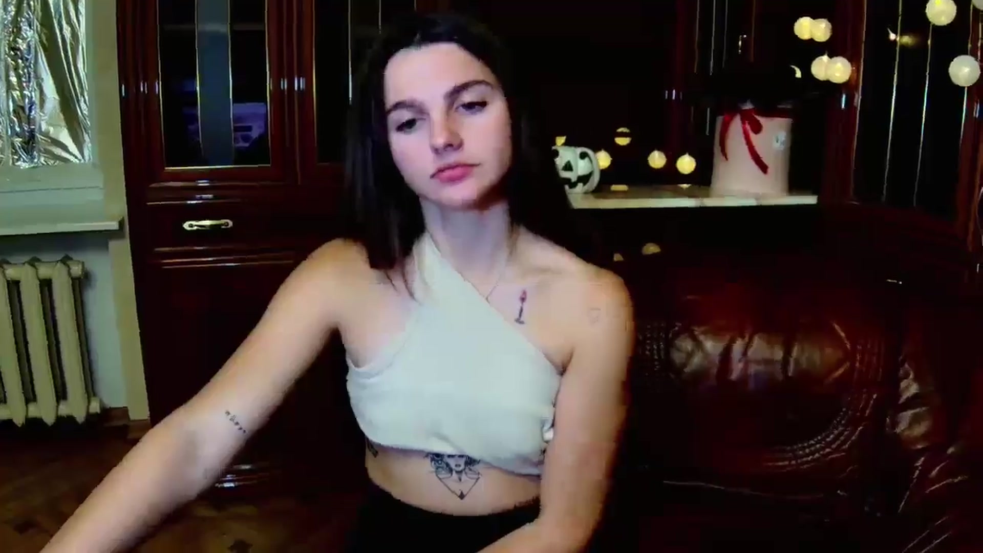 Gallery image thumbnail from MoliDrest's myfreecams stream on, 11/23/2024, 17:34 image 19 of 20