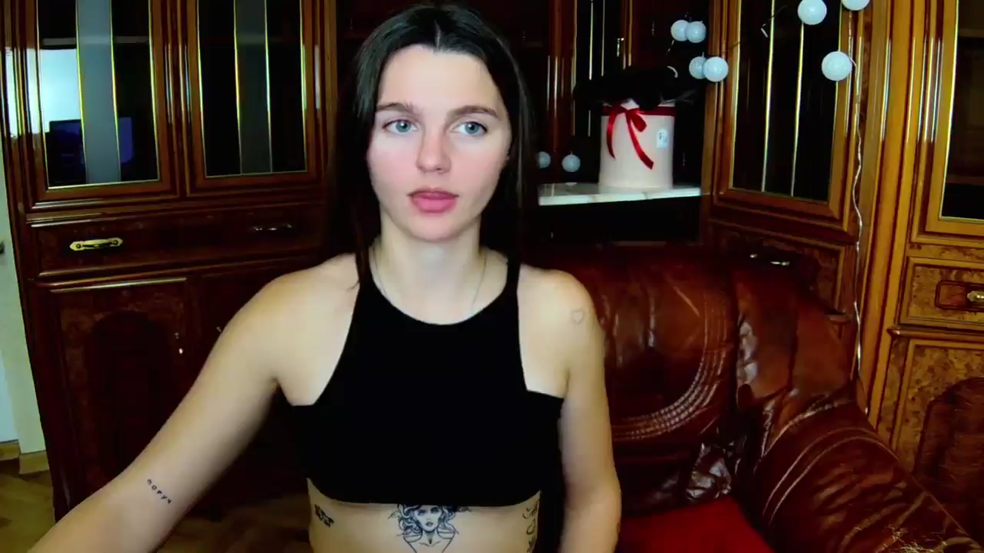 Gallery image thumbnail from MoliDrest's myfreecams stream on, 11/24/2024, 15:23 image 14 of 20