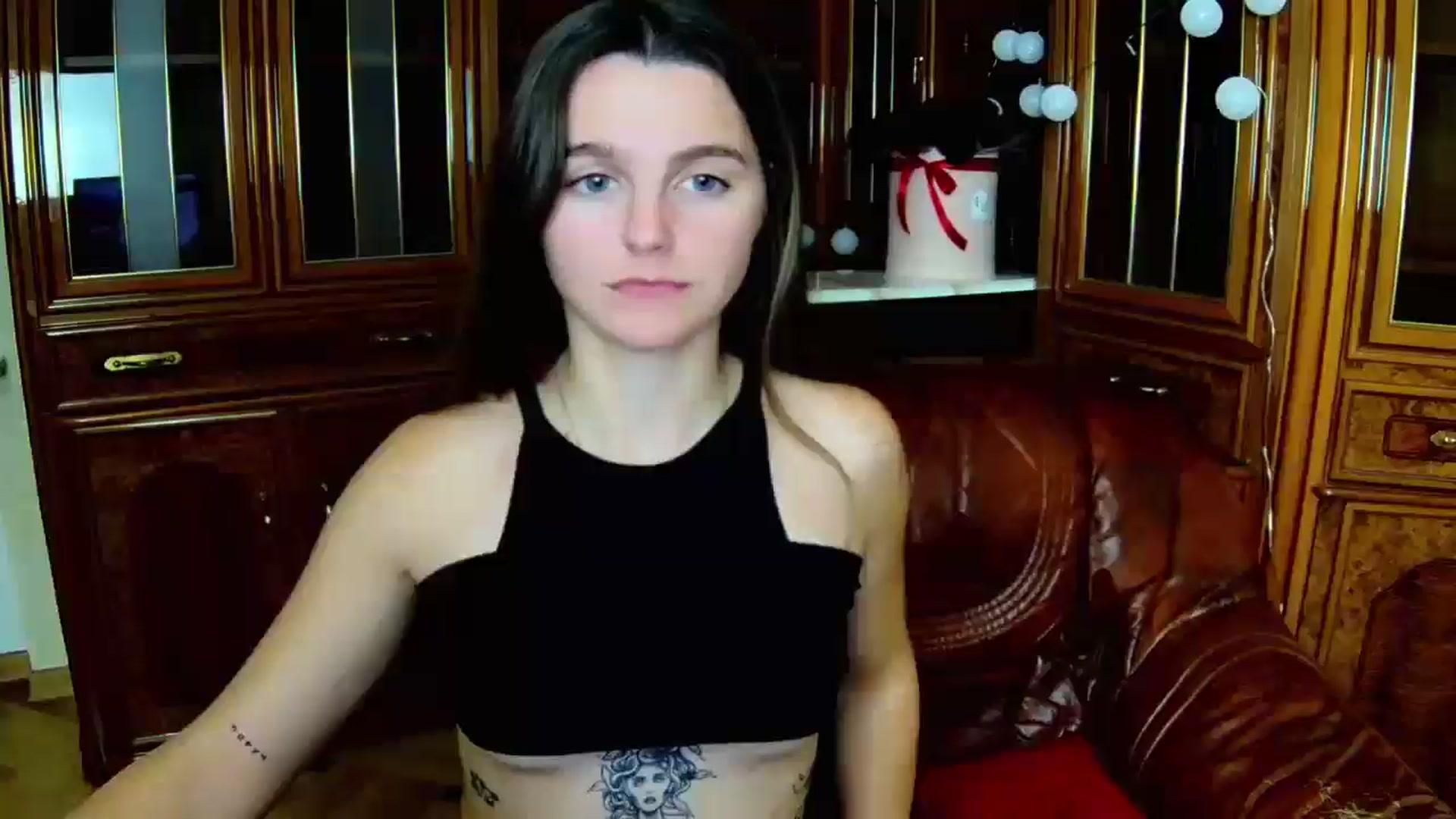 Gallery image thumbnail from MoliDrest's myfreecams stream on, 11/24/2024, 15:23 image 13 of 20