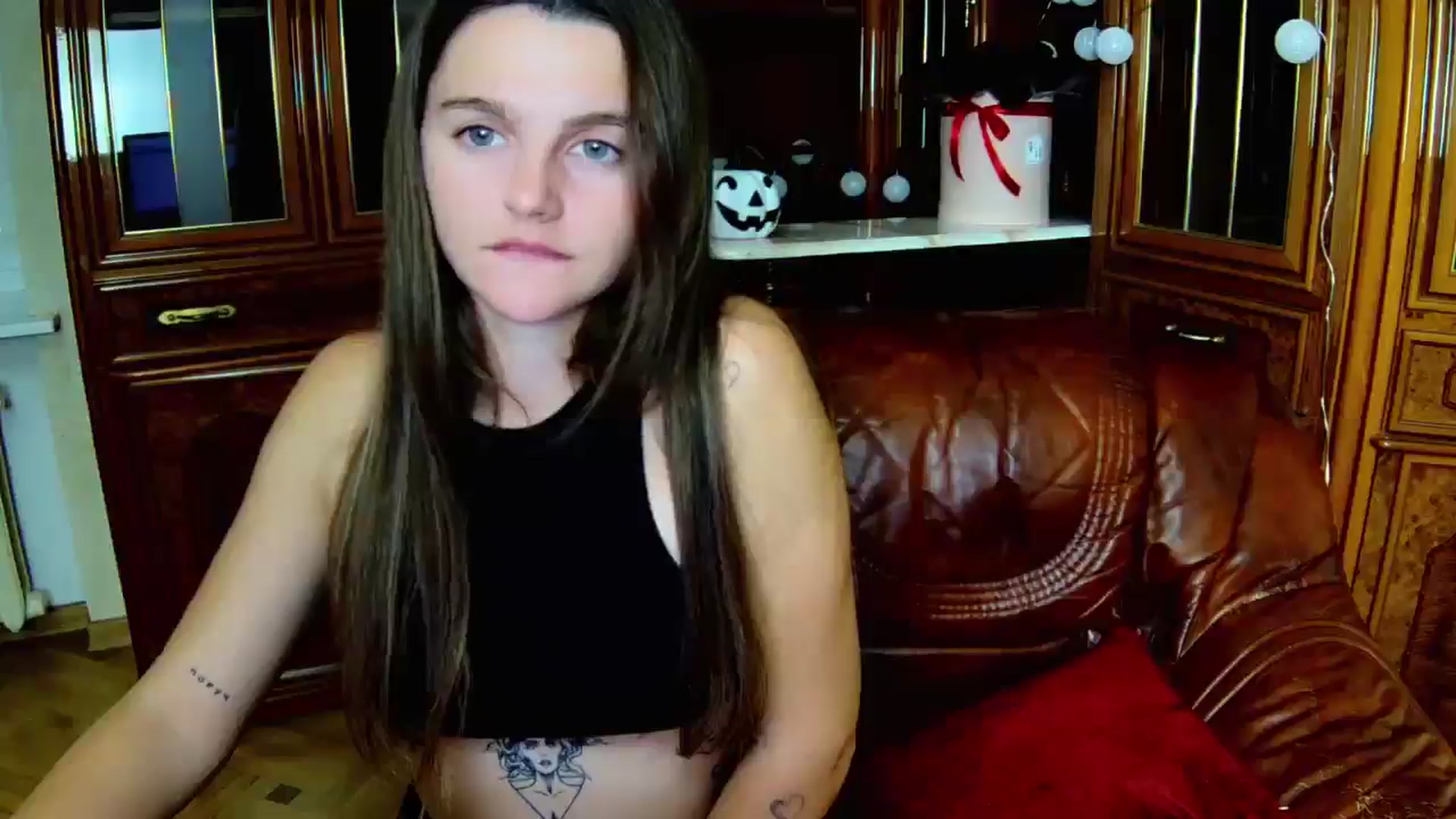 Gallery image thumbnail from MoliDrest's myfreecams stream on, 11/24/2024, 17:38 image 14 of 20