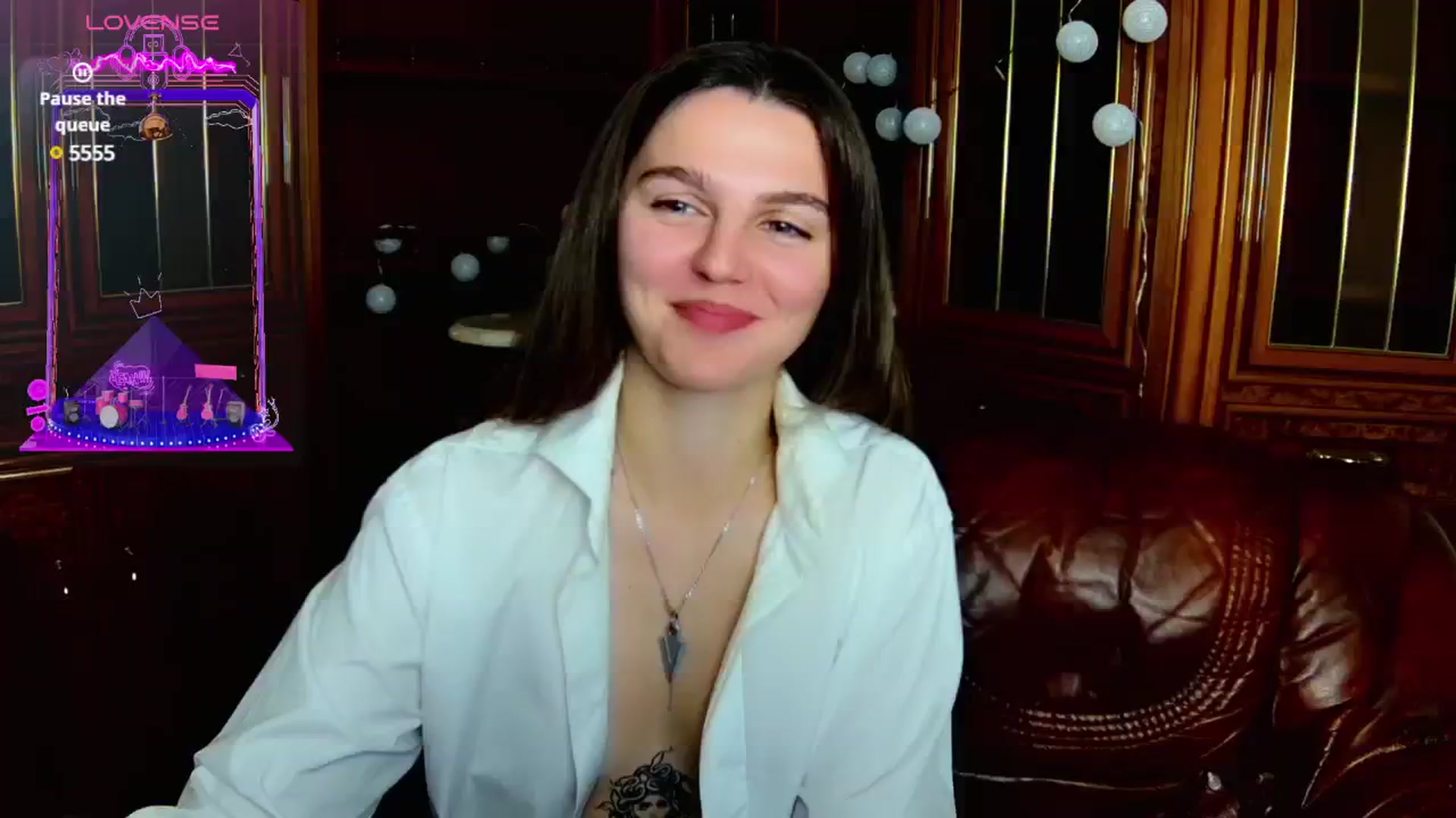 Gallery image thumbnail from MoliDrest's myfreecams stream on, 11/26/2024, 12:51 image 8 of 20