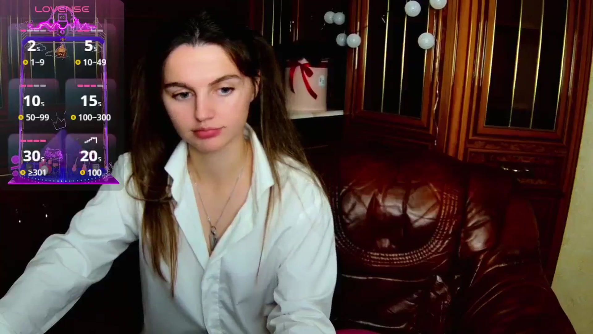 Gallery image thumbnail from MoliDrest's myfreecams stream on, 11/26/2024, 17:34 image 7 of 20