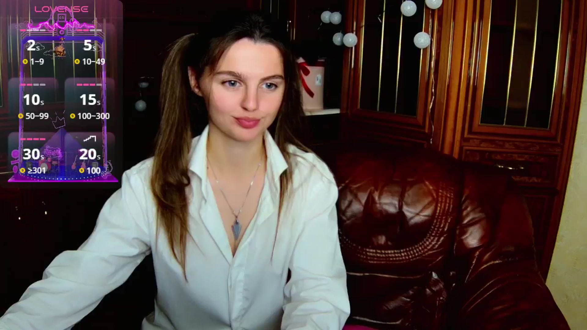 Gallery image thumbnail from MoliDrest's myfreecams stream on, 11/26/2024, 17:34 image 11 of 20