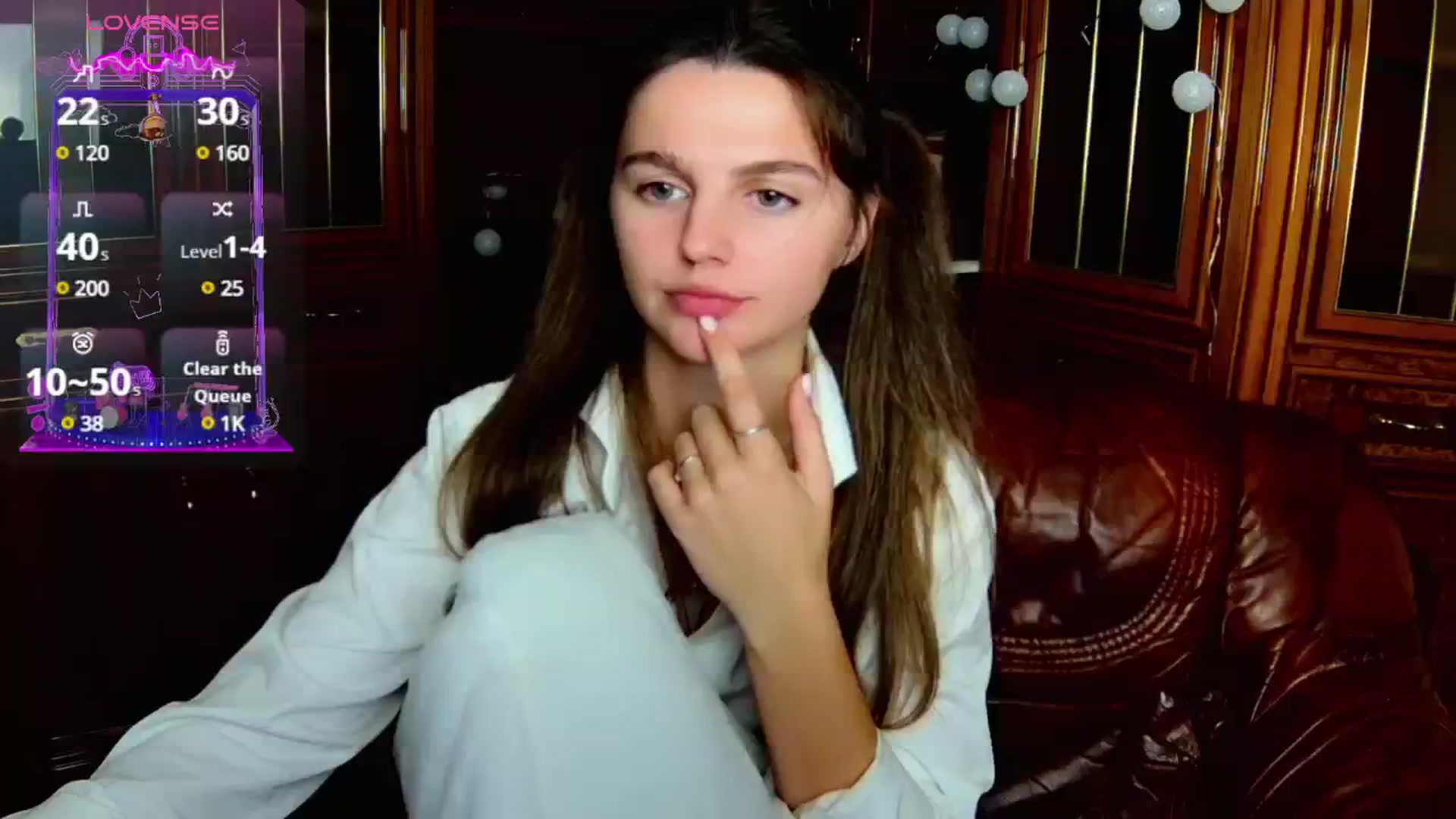 Gallery image thumbnail from MoliDrest's myfreecams stream on, 11/26/2024, 18:39 image 7 of 20