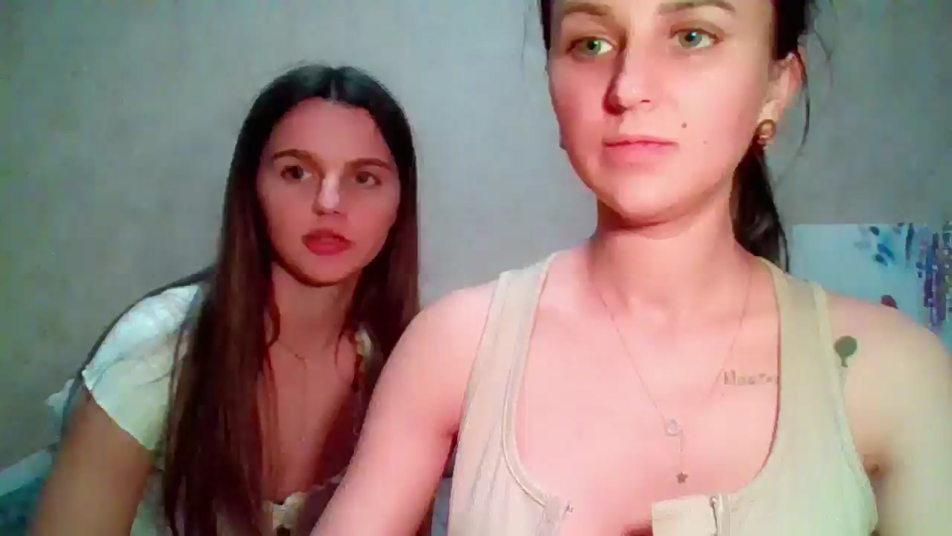 Gallery image thumbnail from MoliDrest's myfreecams stream on, 11/28/2024, 17:44 image 13 of 20