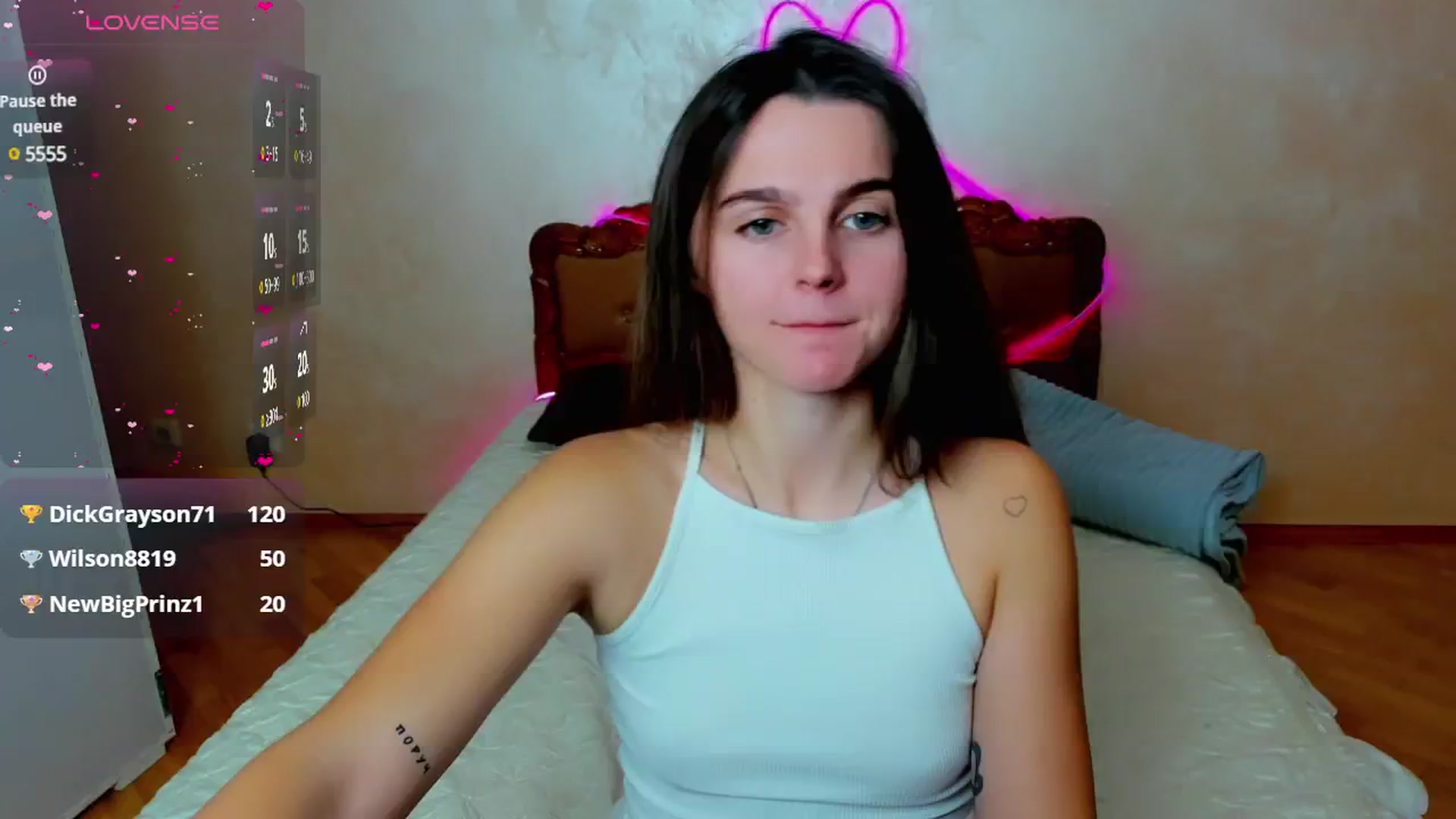 Gallery image thumbnail from MoliDrest's myfreecams stream on, 12/15/2024, 13:50 image 19 of 20
