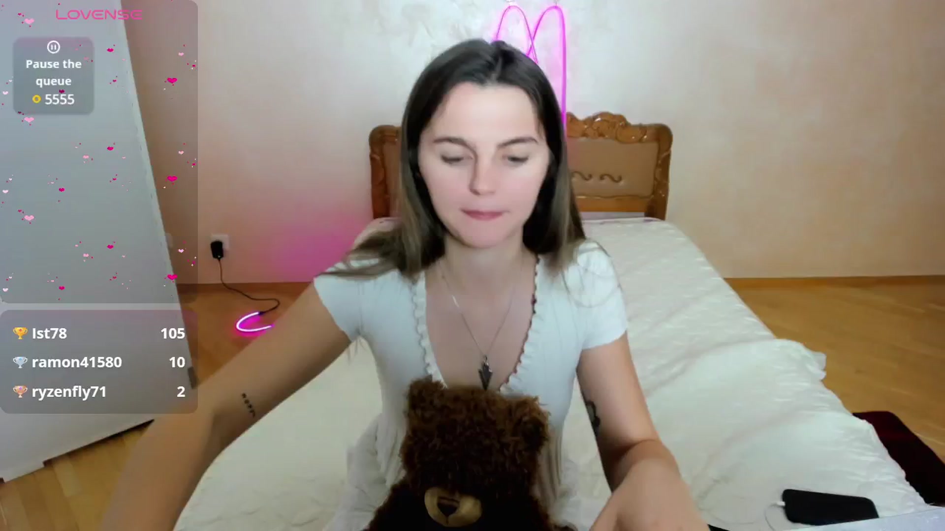 Gallery image thumbnail from MoliDrest's myfreecams stream on, 12/20/2024, 15:59 image 9 of 20