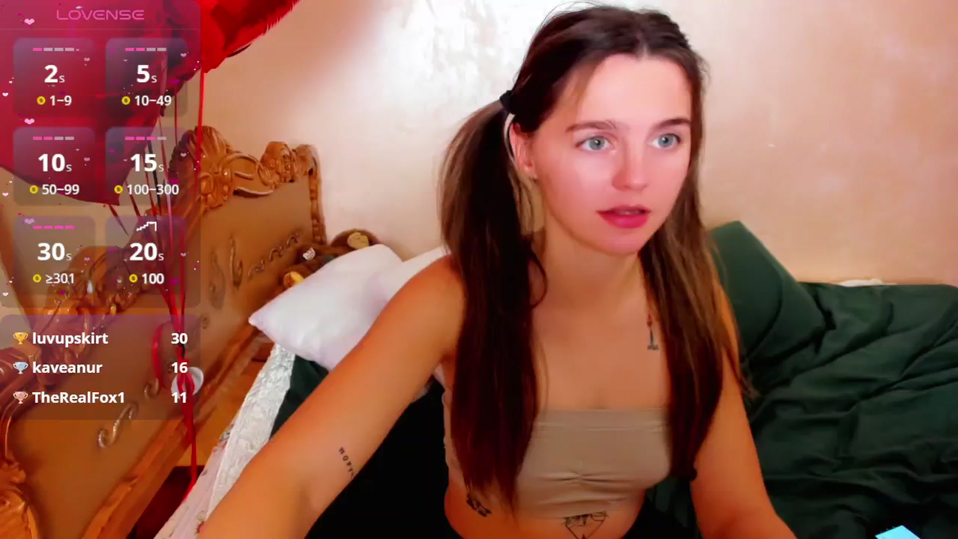 Gallery image thumbnail from MoliDrest's myfreecams stream on, 12/24/2024, 15:35 image 11 of 20