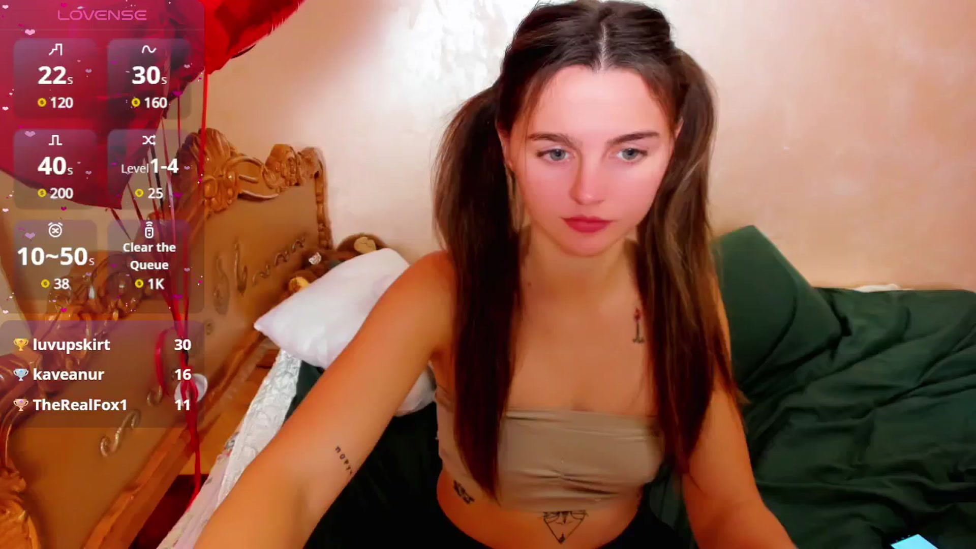 Gallery image thumbnail from MoliDrest's myfreecams stream on, 12/24/2024, 15:35 image 9 of 20