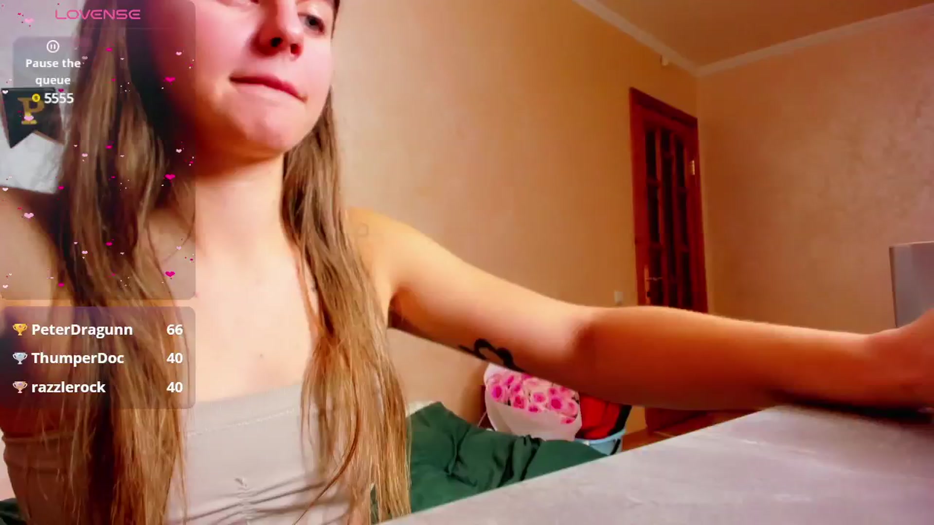 Gallery image thumbnail from MoliDrest's myfreecams stream on, 12/25/2024, 02:31 image 2 of 20