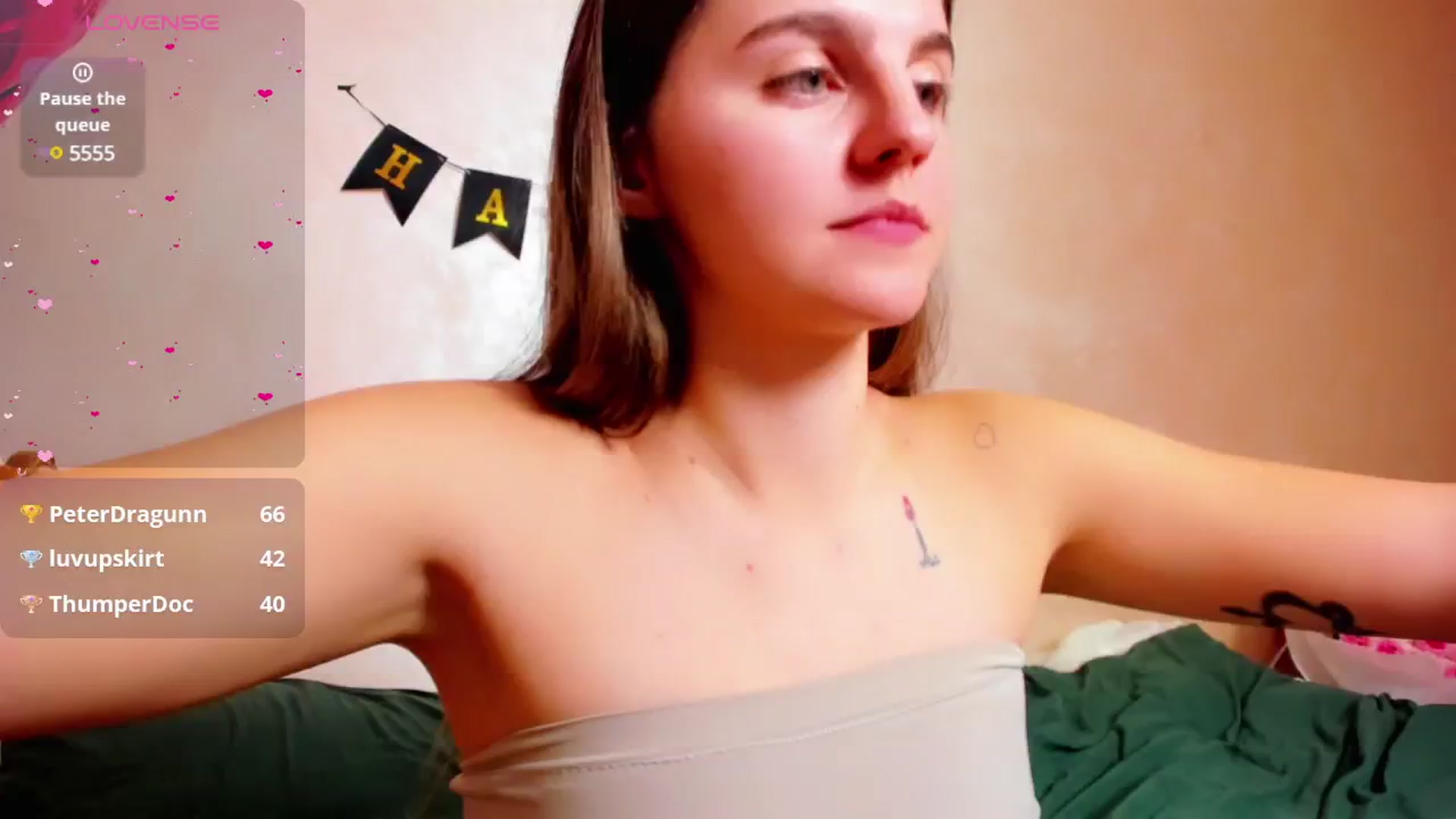 Gallery image thumbnail from MoliDrest's myfreecams stream on, 12/25/2024, 02:31 image 20 of 20