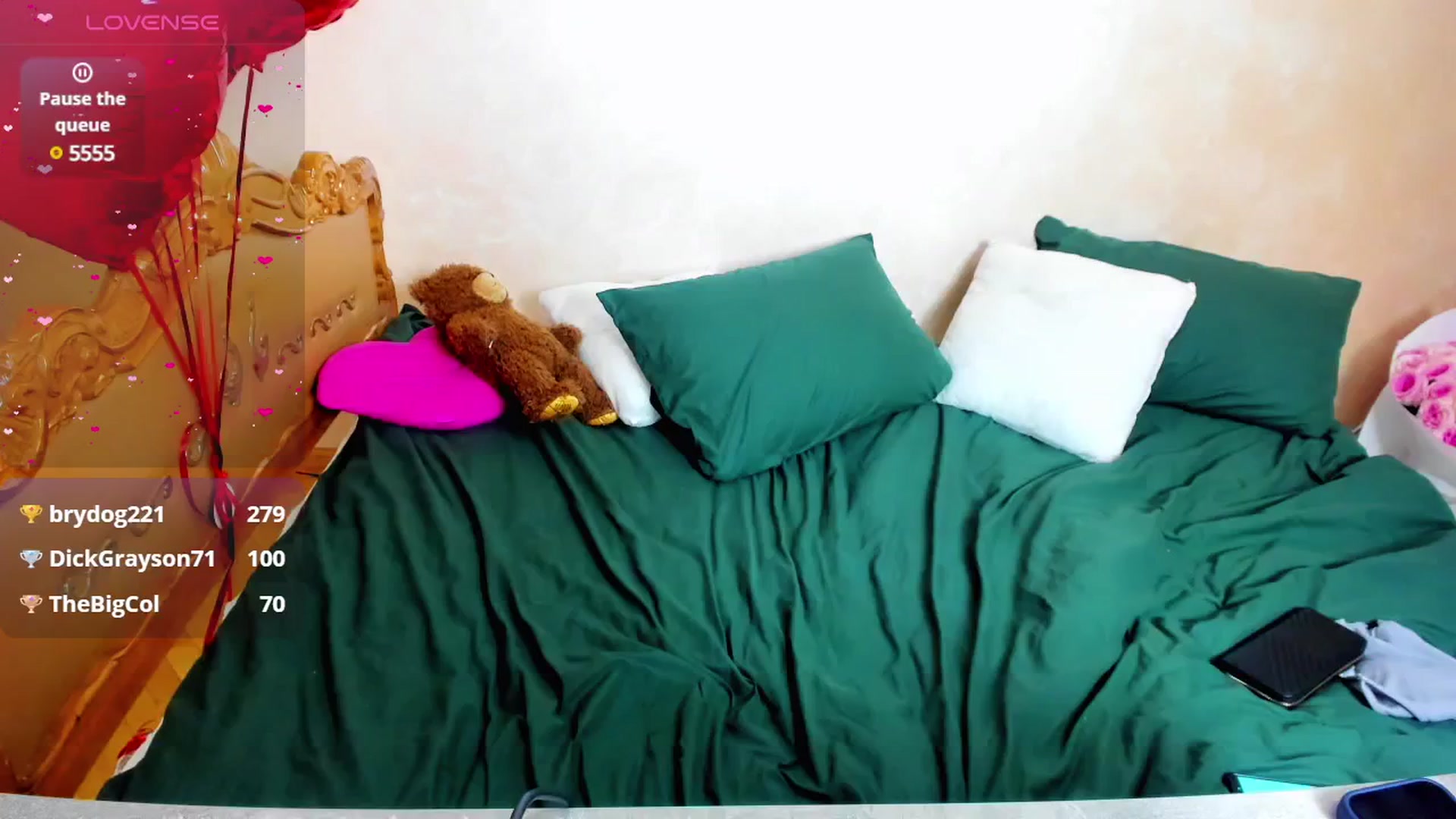 Gallery image thumbnail from MoliDrest's myfreecams stream on, 12/25/2024, 17:23 image 9 of 20