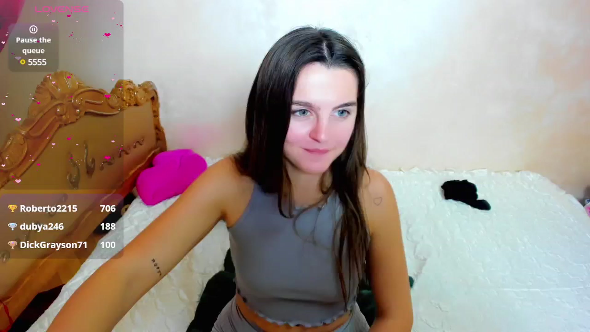 Gallery image thumbnail from MoliDrest's myfreecams stream on, 12/29/2024, 16:40 image 13 of 20