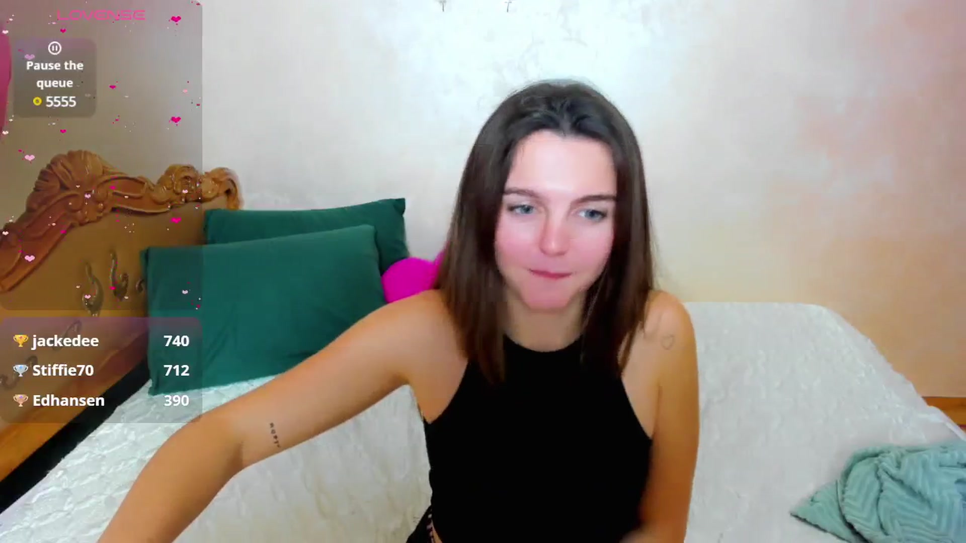Gallery image thumbnail from MoliDrest's myfreecams stream on, 01/01/2025, 18:48 image 12 of 20