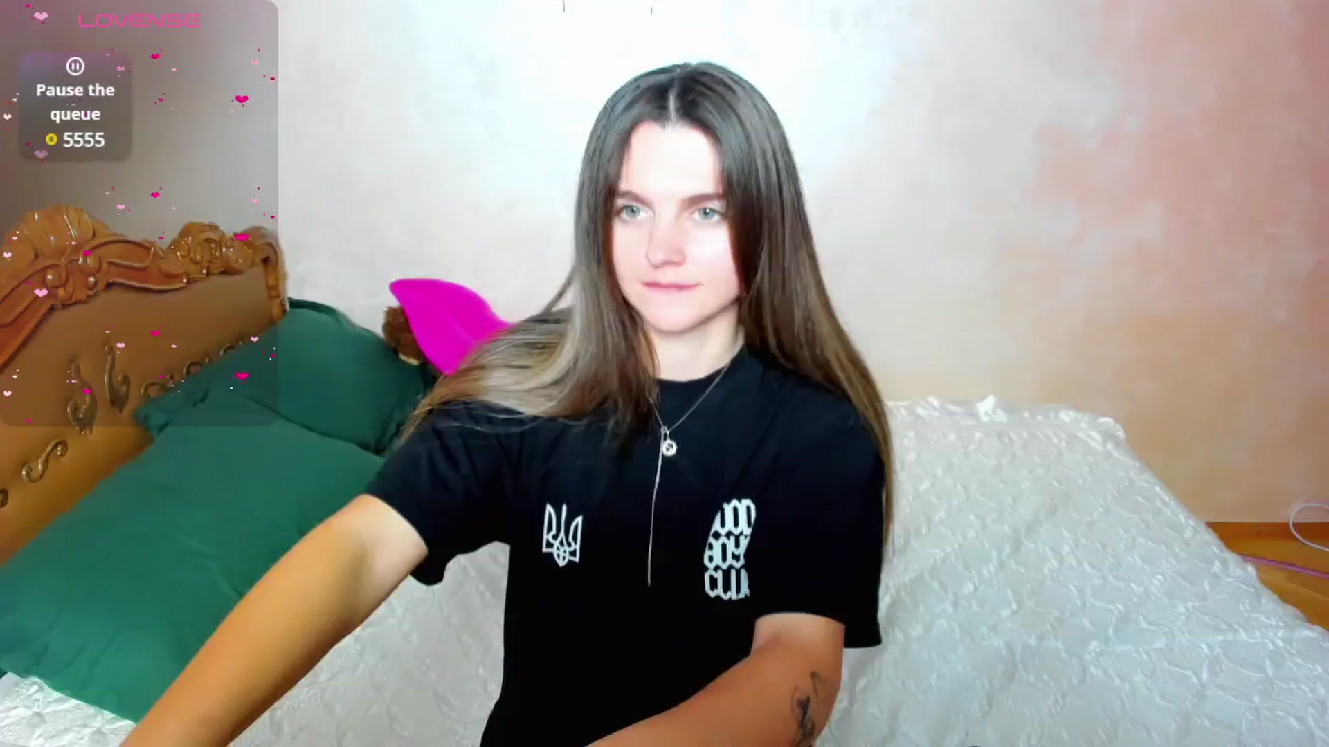 Gallery image thumbnail from MoliDrest's myfreecams stream on, 01/05/2025, 16:33 image 17 of 20