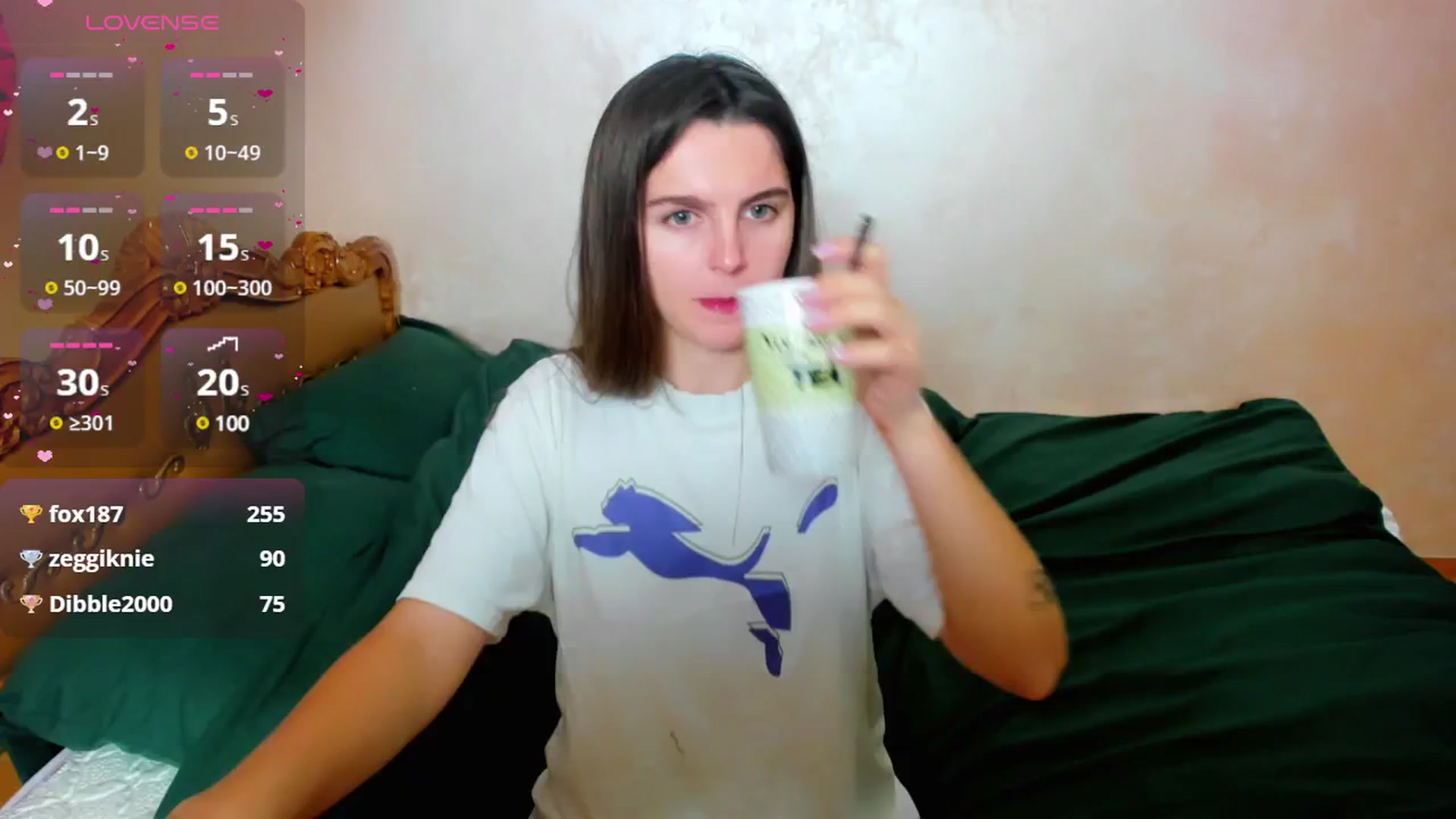 Gallery image thumbnail from MoliDrest's myfreecams stream on, 01/06/2025, 16:14 image 5 of 20
