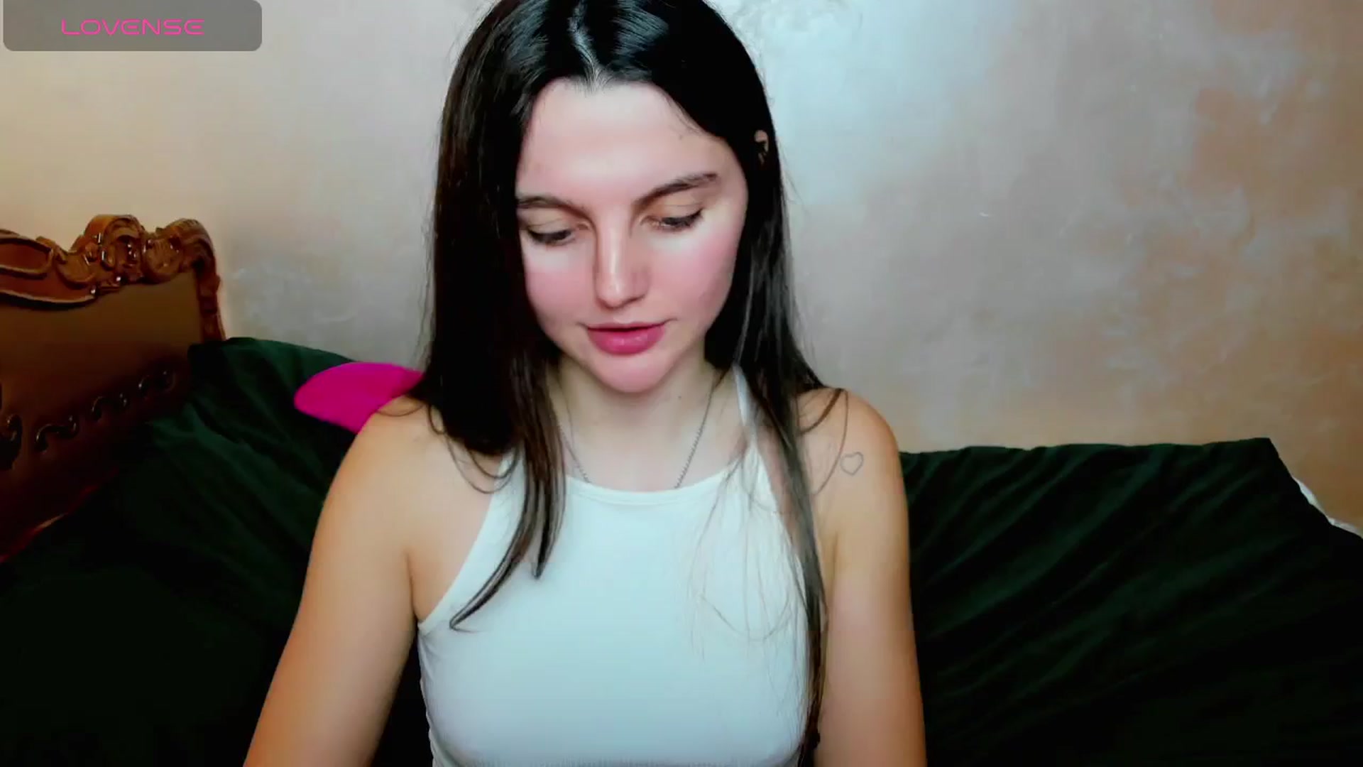 Gallery image thumbnail from MoliDrest's myfreecams stream on, 02/19/2025, 14:08 image 16 of 20
