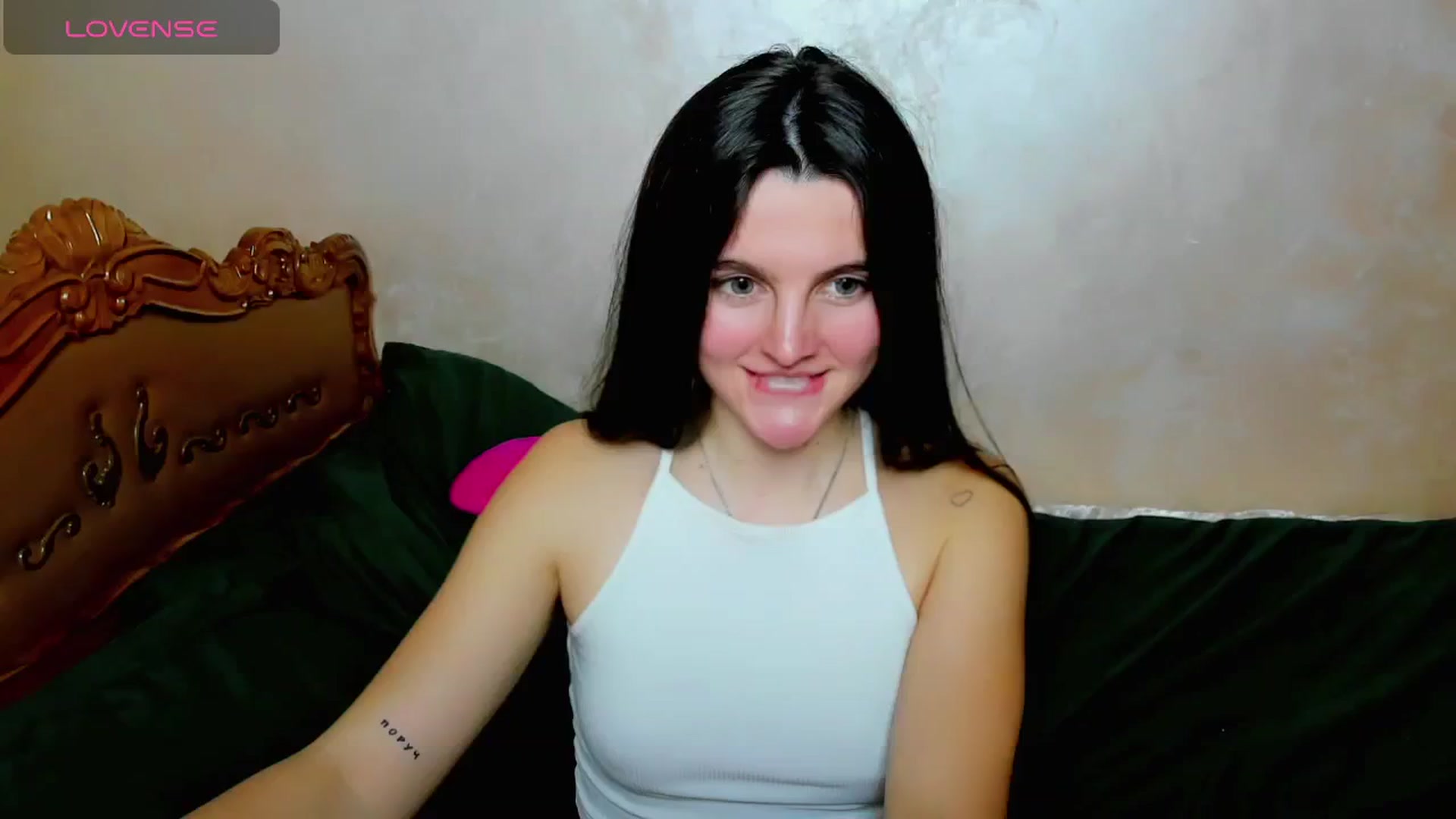 Gallery image thumbnail from MoliDrest's myfreecams stream on, 02/19/2025, 15:52 image 2 of 20