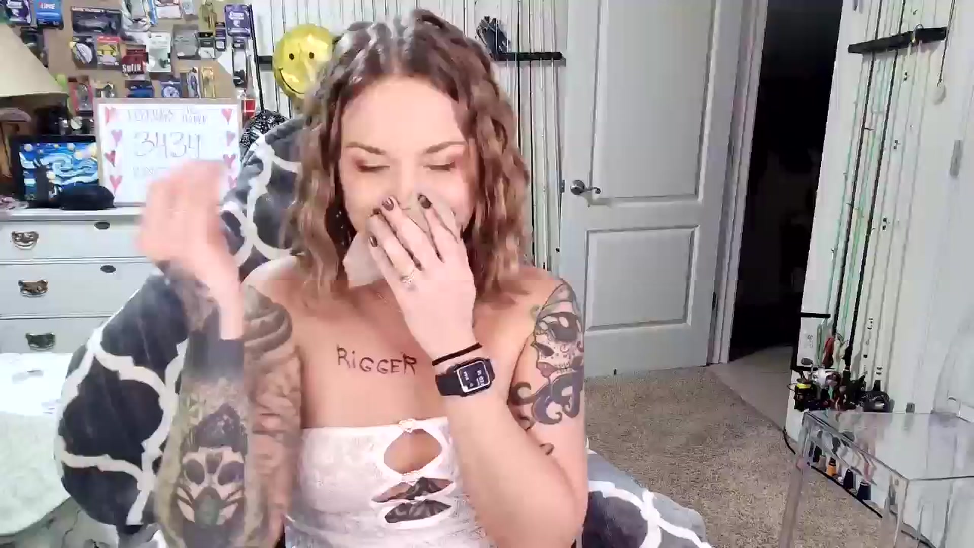 Gallery image thumbnail from MollieRose_'s myfreecams stream on, 02/19/2025, 03:33 image 5 of 20