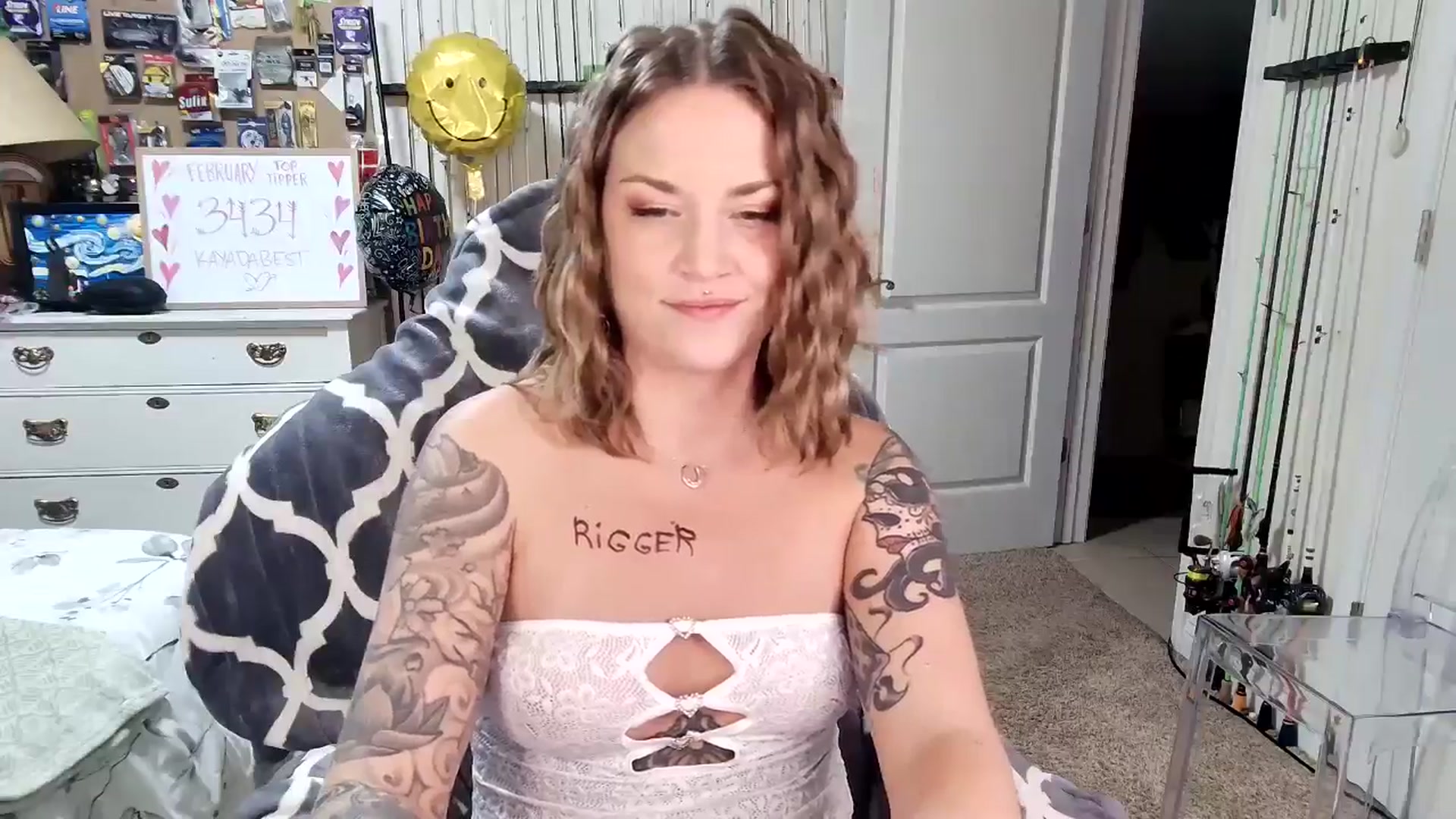 Gallery image thumbnail from MollieRose_'s myfreecams stream on, 02/19/2025, 03:33 image 2 of 20