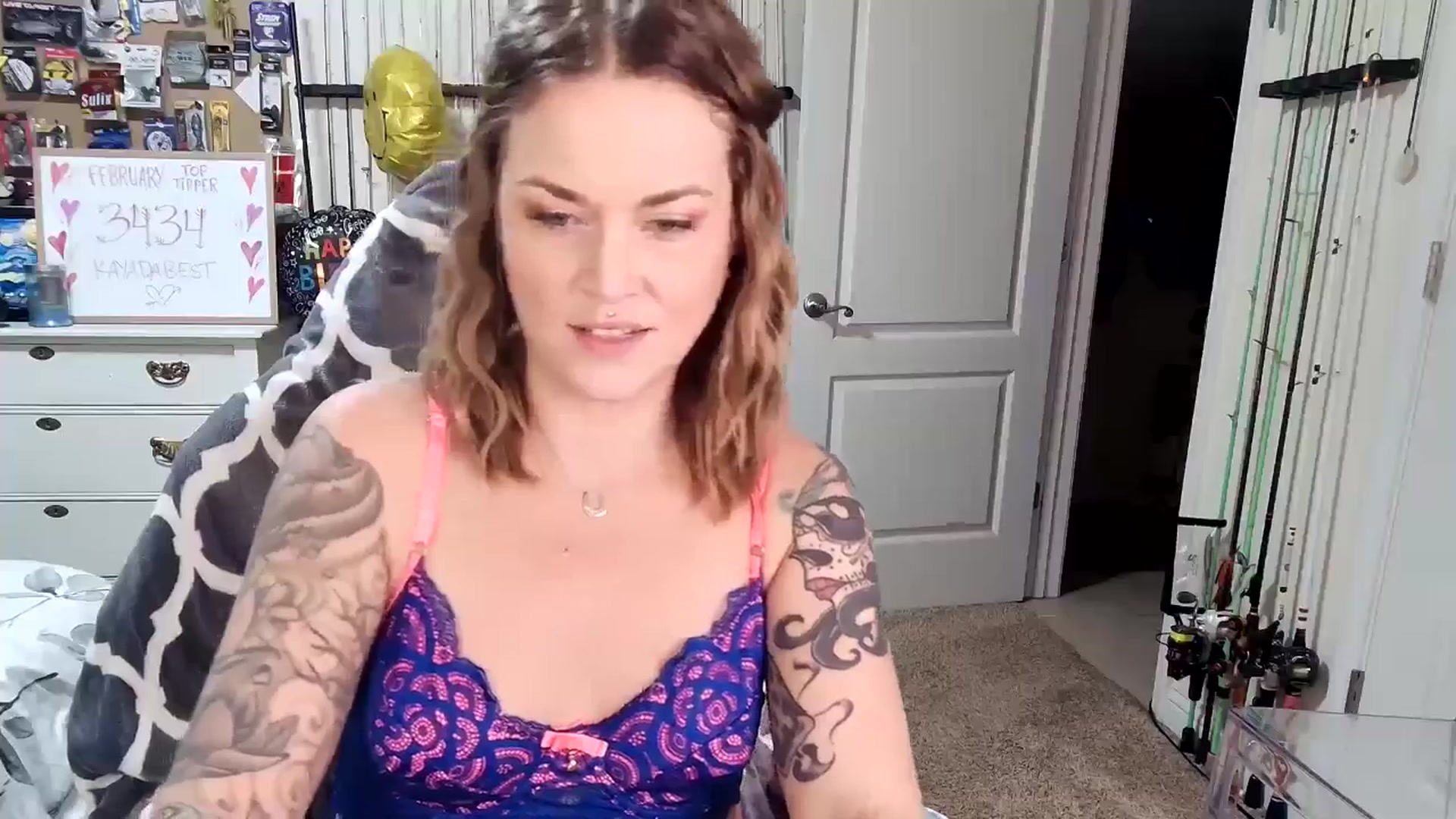 Gallery image thumbnail from MollieRose_'s myfreecams stream on, 02/20/2025, 04:31 image 4 of 20