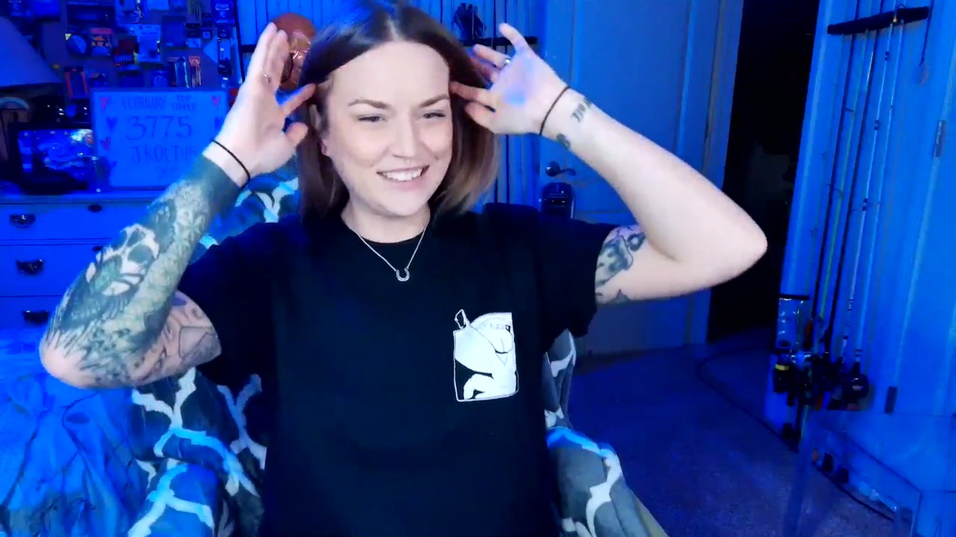 Gallery image thumbnail from MollieRose_'s myfreecams stream on, 02/21/2025, 04:39 image 3 of 20