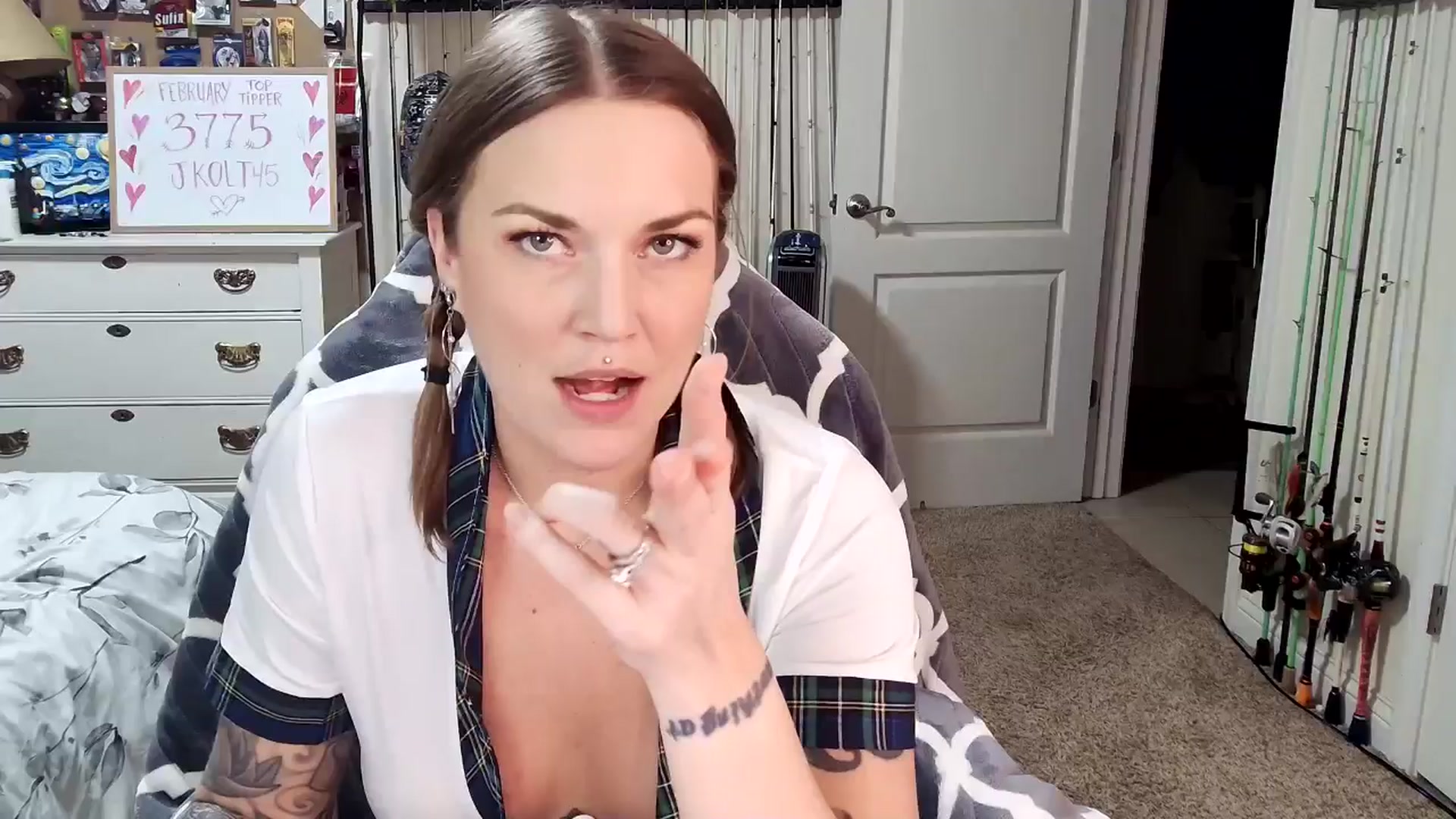 Gallery image thumbnail from MollieRose_'s myfreecams stream on, 02/28/2025, 03:46 image 18 of 20