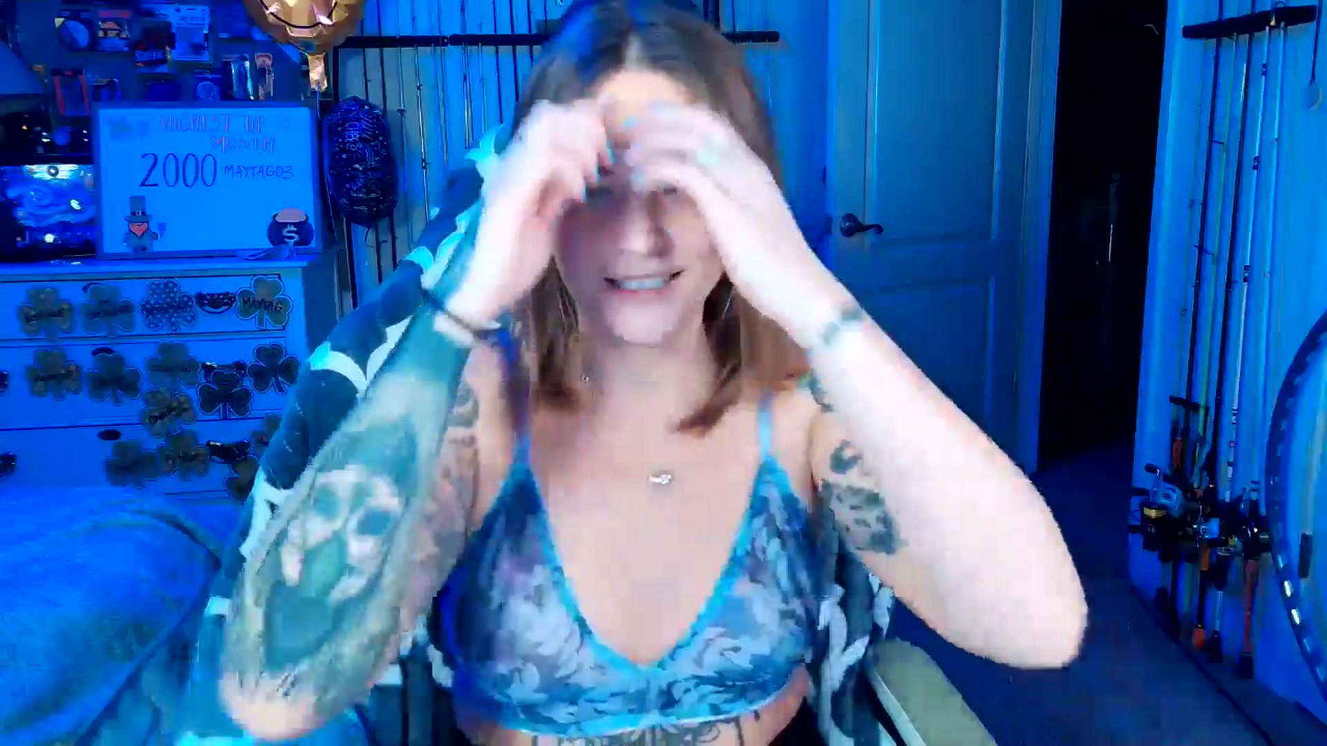 Gallery image thumbnail from MollieRose_'s myfreecams stream on, 03/08/2025, 01:55 image 2 of 20
