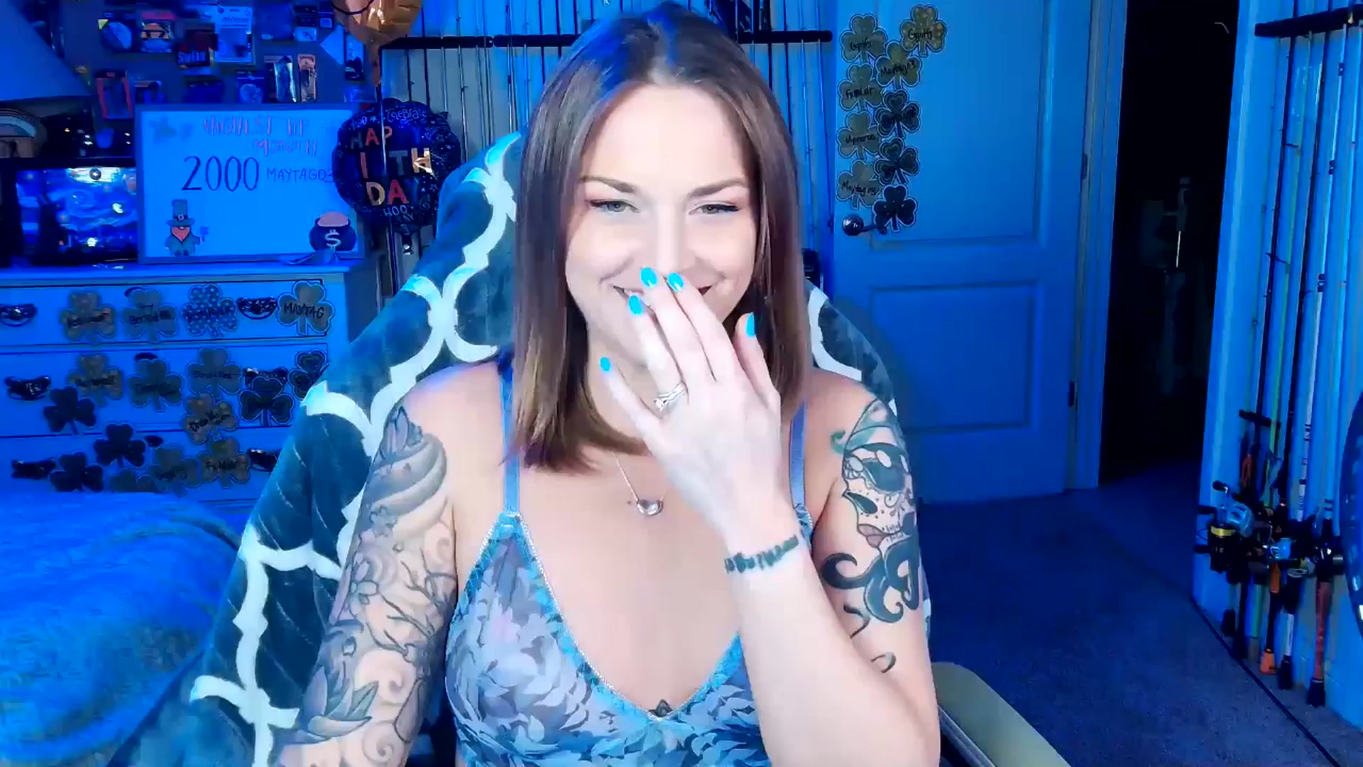 Gallery image thumbnail from MollieRose_'s myfreecams stream on, 03/08/2025, 01:55 image 13 of 20