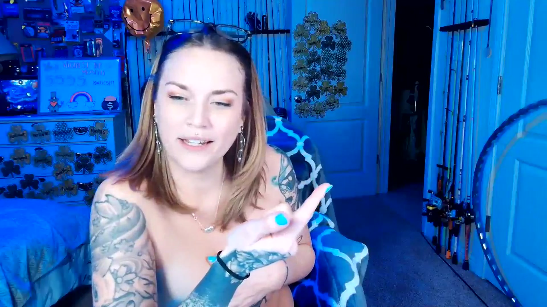 Gallery image thumbnail from MollieRose_'s myfreecams stream on, 03/08/2025, 05:57 image 18 of 20