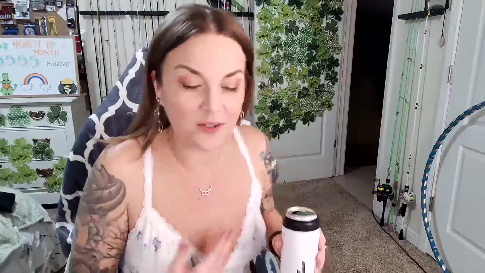 Gallery image thumbnail from MollieRose_'s myfreecams stream on, 03/14/2025, 05:15 image 19 of 20