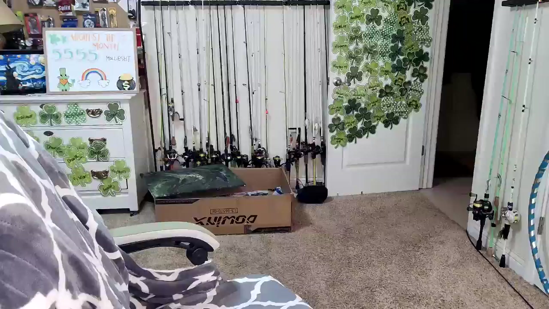 Gallery image thumbnail from MollieRose_'s myfreecams stream on, 03/14/2025, 05:15 image 4 of 20