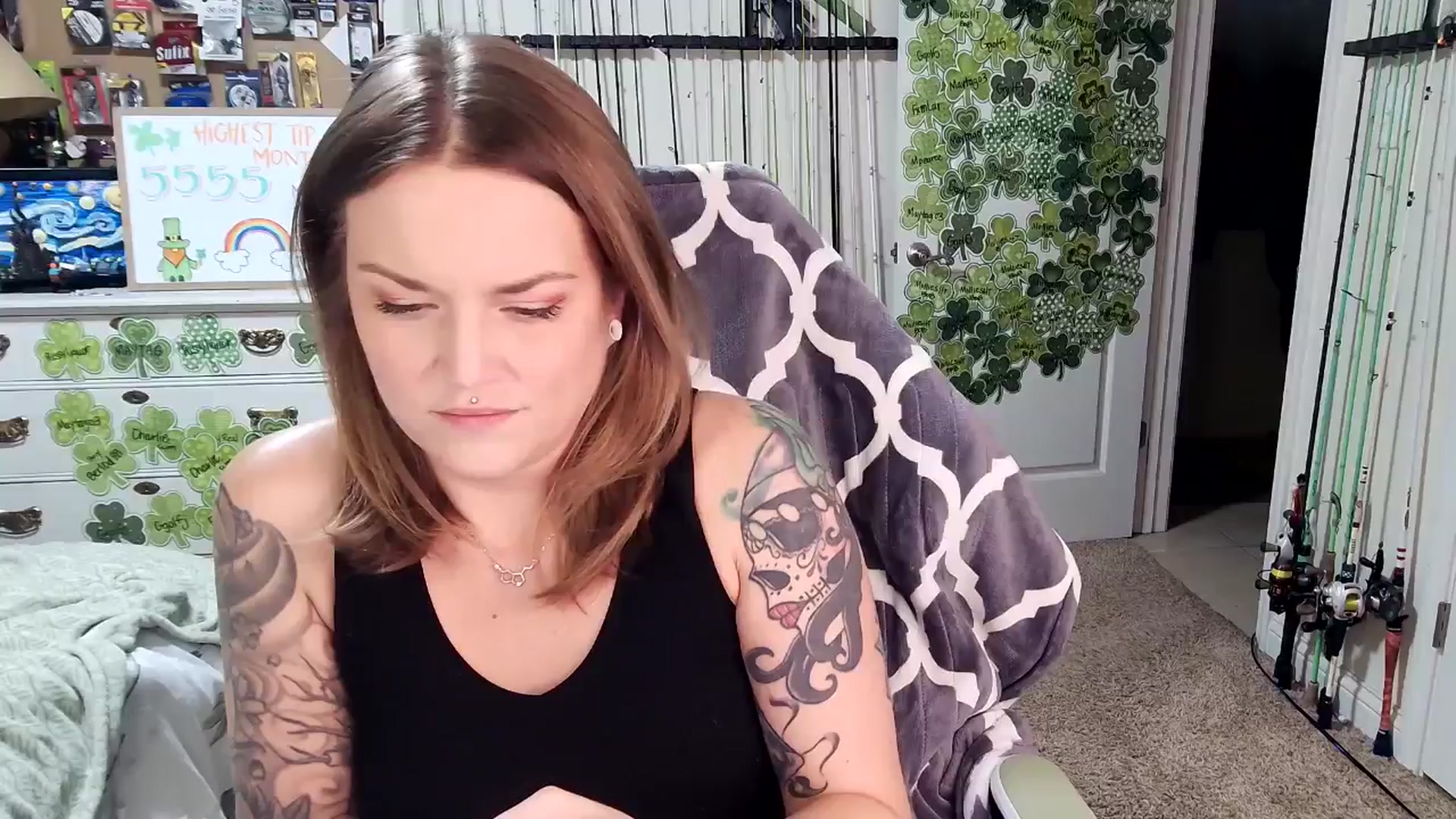 Gallery image thumbnail from MollieRose_'s myfreecams stream on, 03/15/2025, 24:01 image 12 of 20