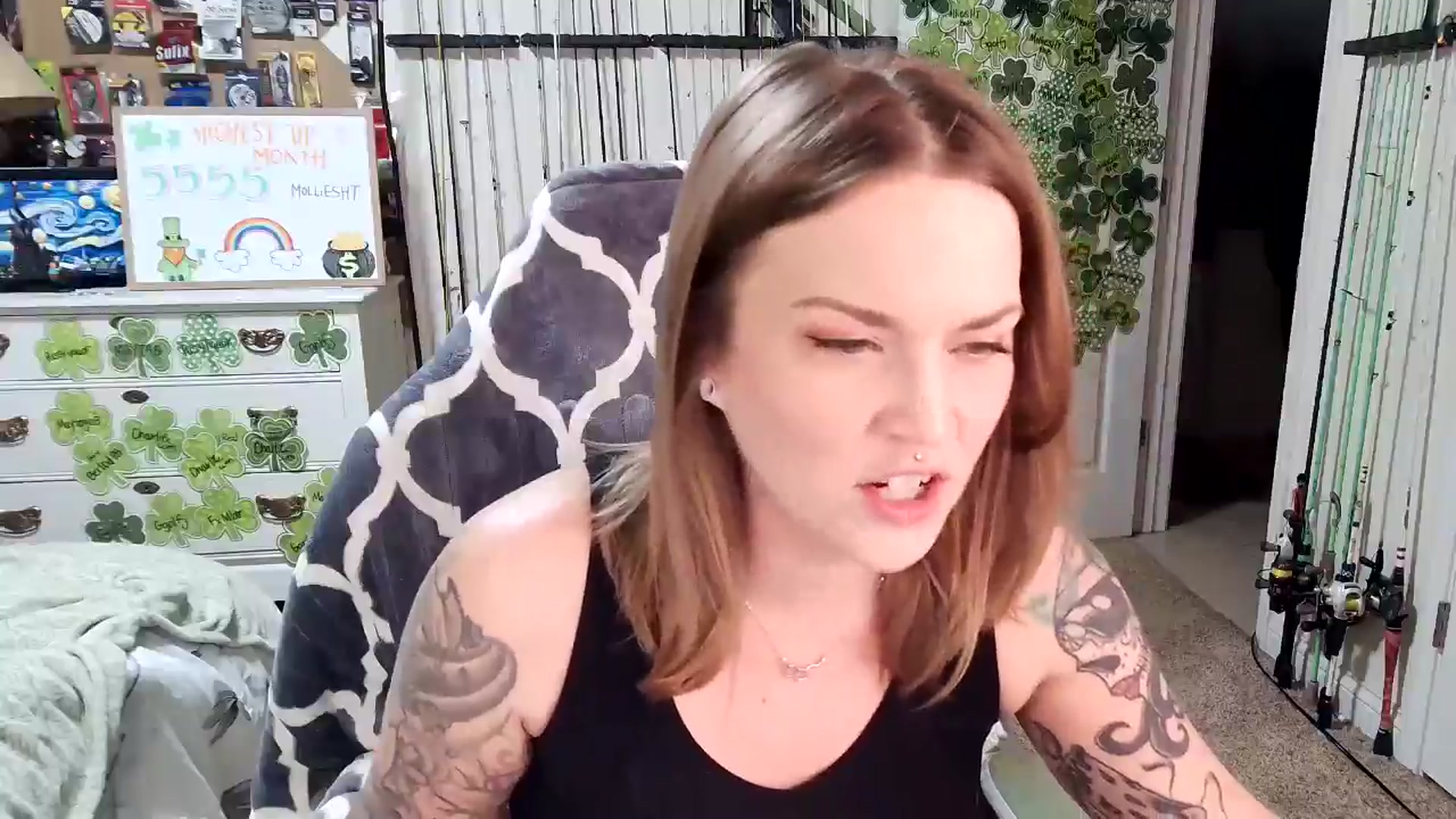 Gallery image thumbnail from MollieRose_'s myfreecams stream on, 03/15/2025, 24:01 image 15 of 20