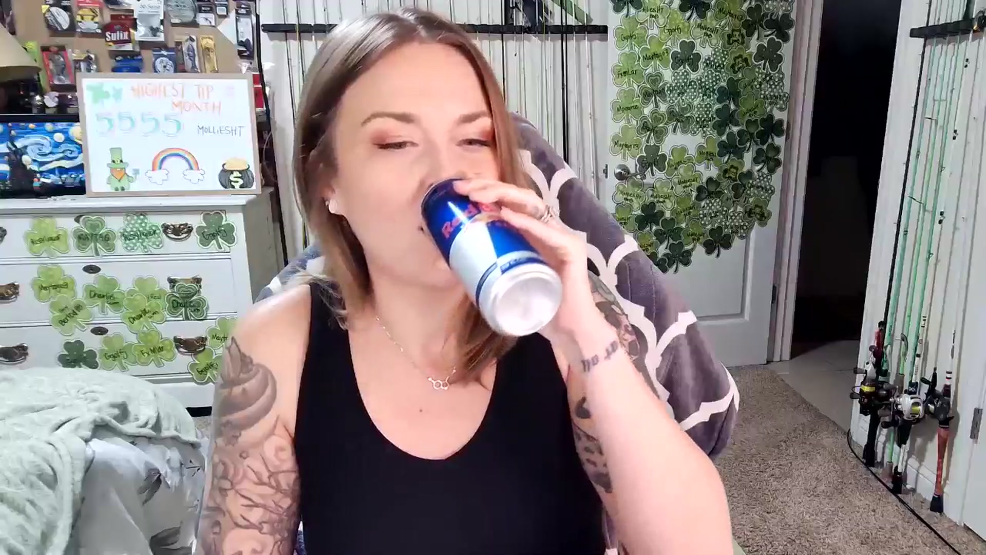 Gallery image thumbnail from MollieRose_'s myfreecams stream on, 03/15/2025, 24:01 image 8 of 20