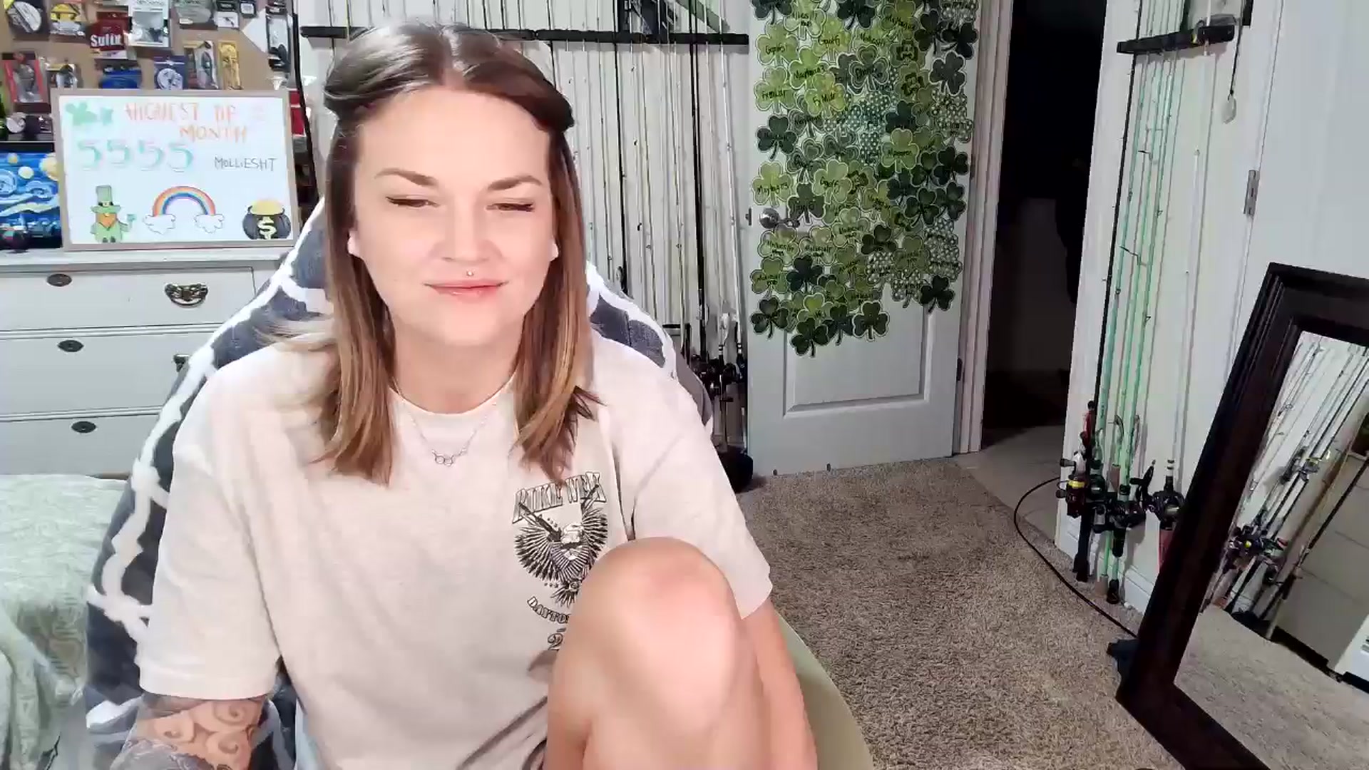 Gallery image thumbnail from MollieRose_'s myfreecams stream on, 03/19/2025, 24:00 image 14 of 20