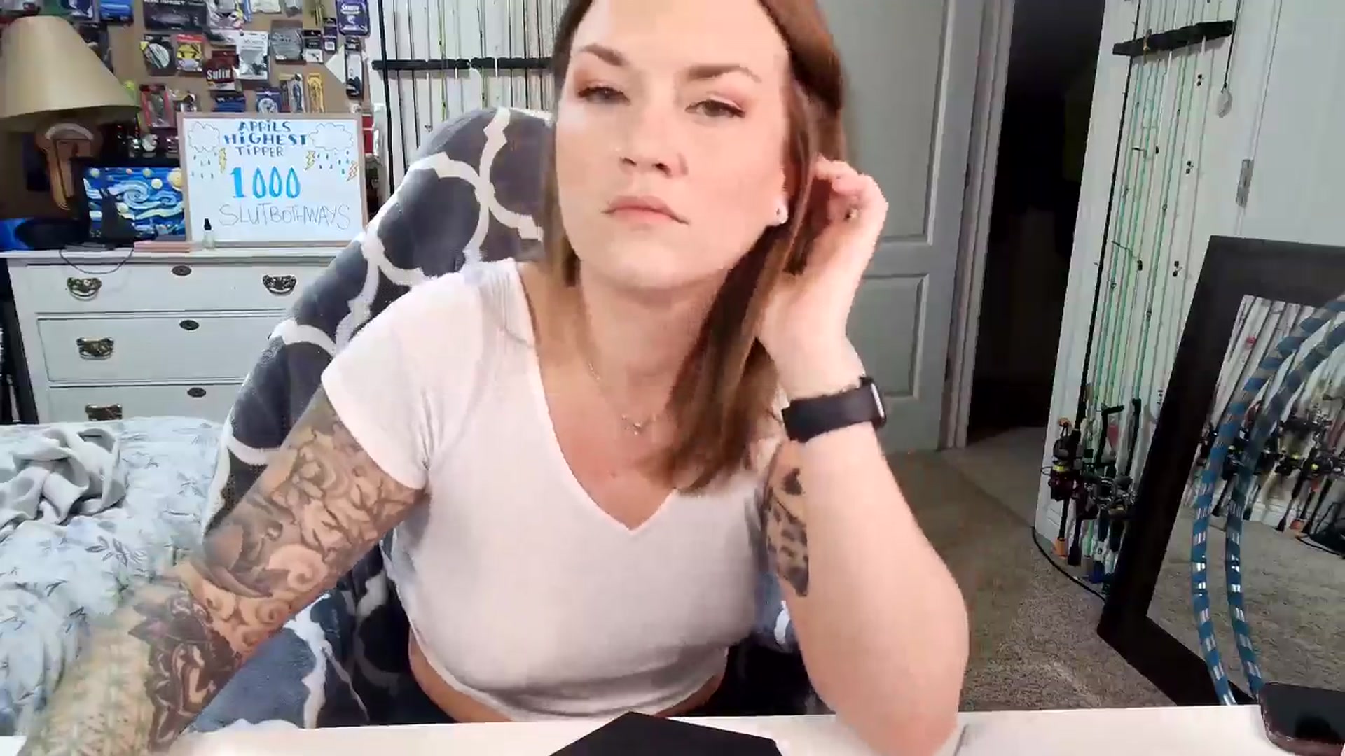 Gallery image thumbnail from MollieRose_'s myfreecams stream on, 04/02/2025, 03:05 image 4 of 20