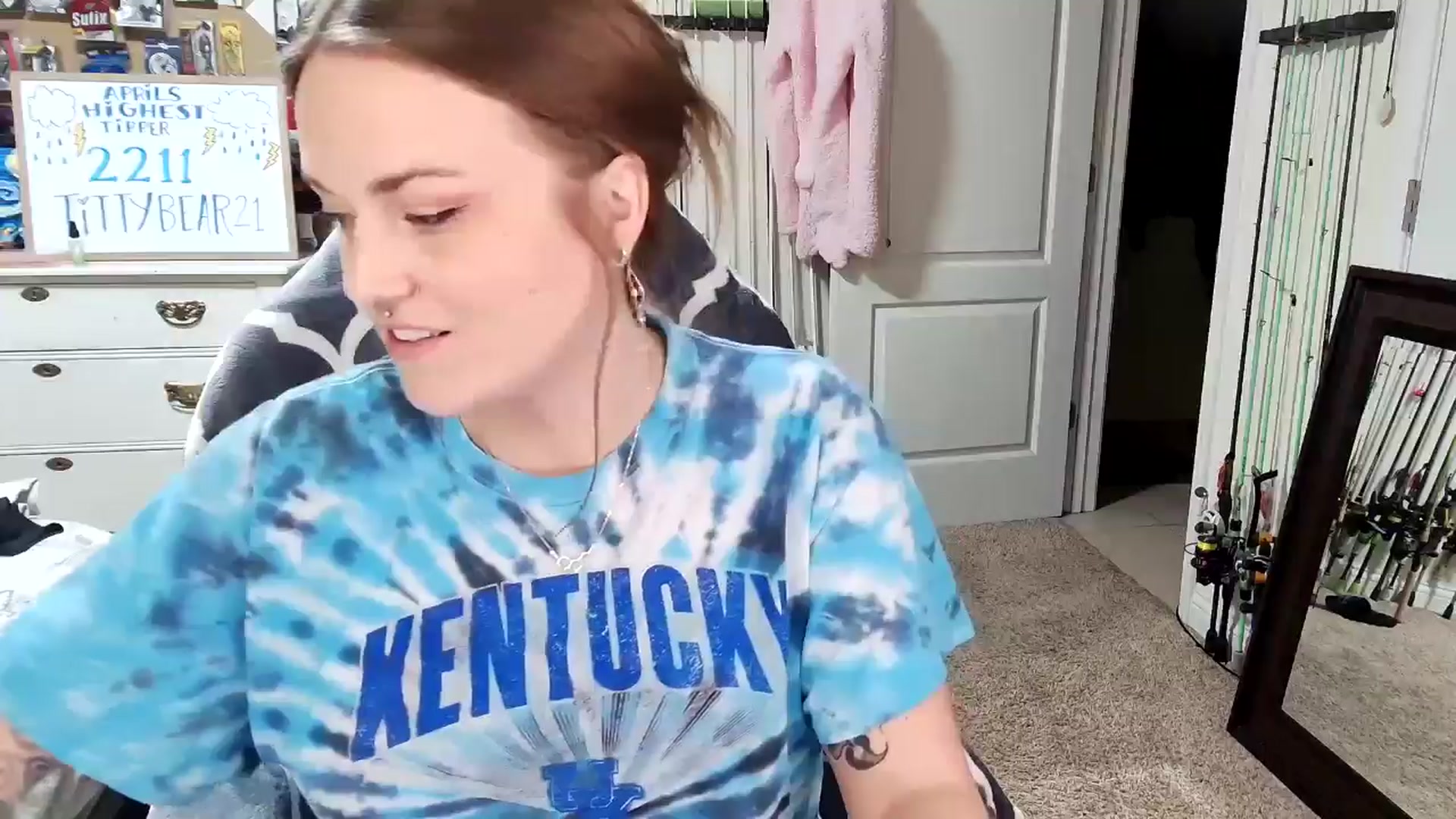 Gallery image thumbnail from MollieRose_'s myfreecams stream on, 04/05/2025, 04:35 image 10 of 20