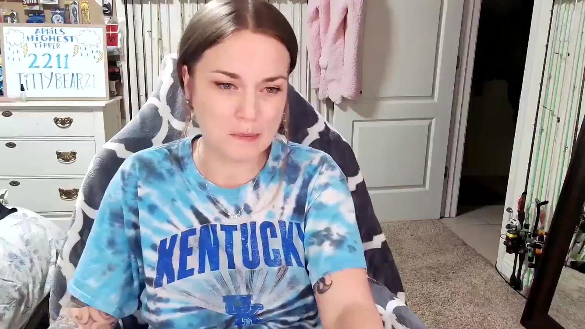 Gallery image thumbnail from MollieRose_'s myfreecams stream on, 04/05/2025, 04:35 image 18 of 20