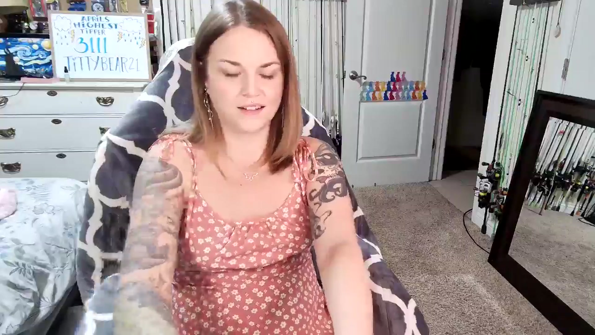 Gallery image thumbnail from MollieRose_'s myfreecams stream on, 04/10/2025, 24:24 image 10 of 20