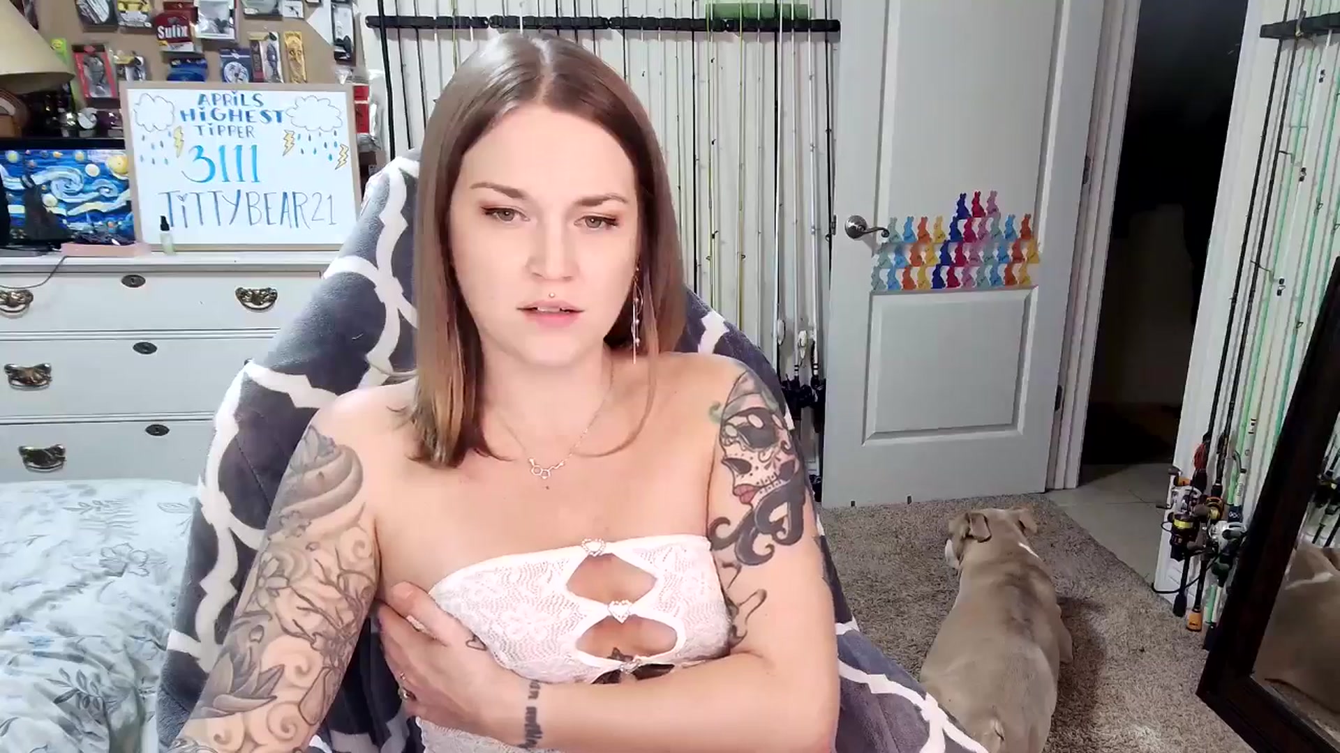 Gallery image thumbnail from MollieRose_'s myfreecams stream on, 04/11/2025, 02:02 image 14 of 20