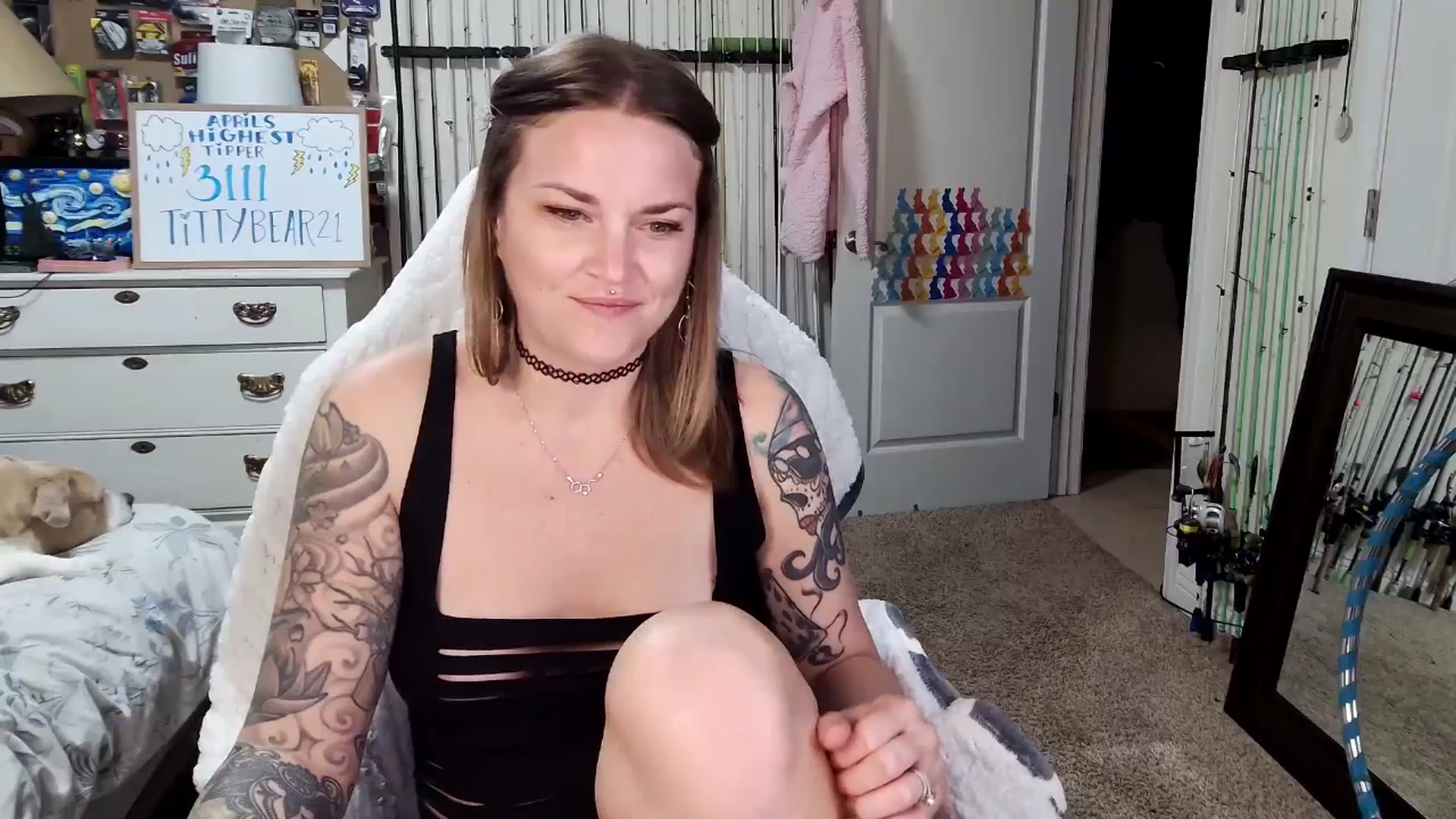 Gallery image thumbnail from MollieRose_'s myfreecams stream on, 04/18/2025, 24:46 image 8 of 20