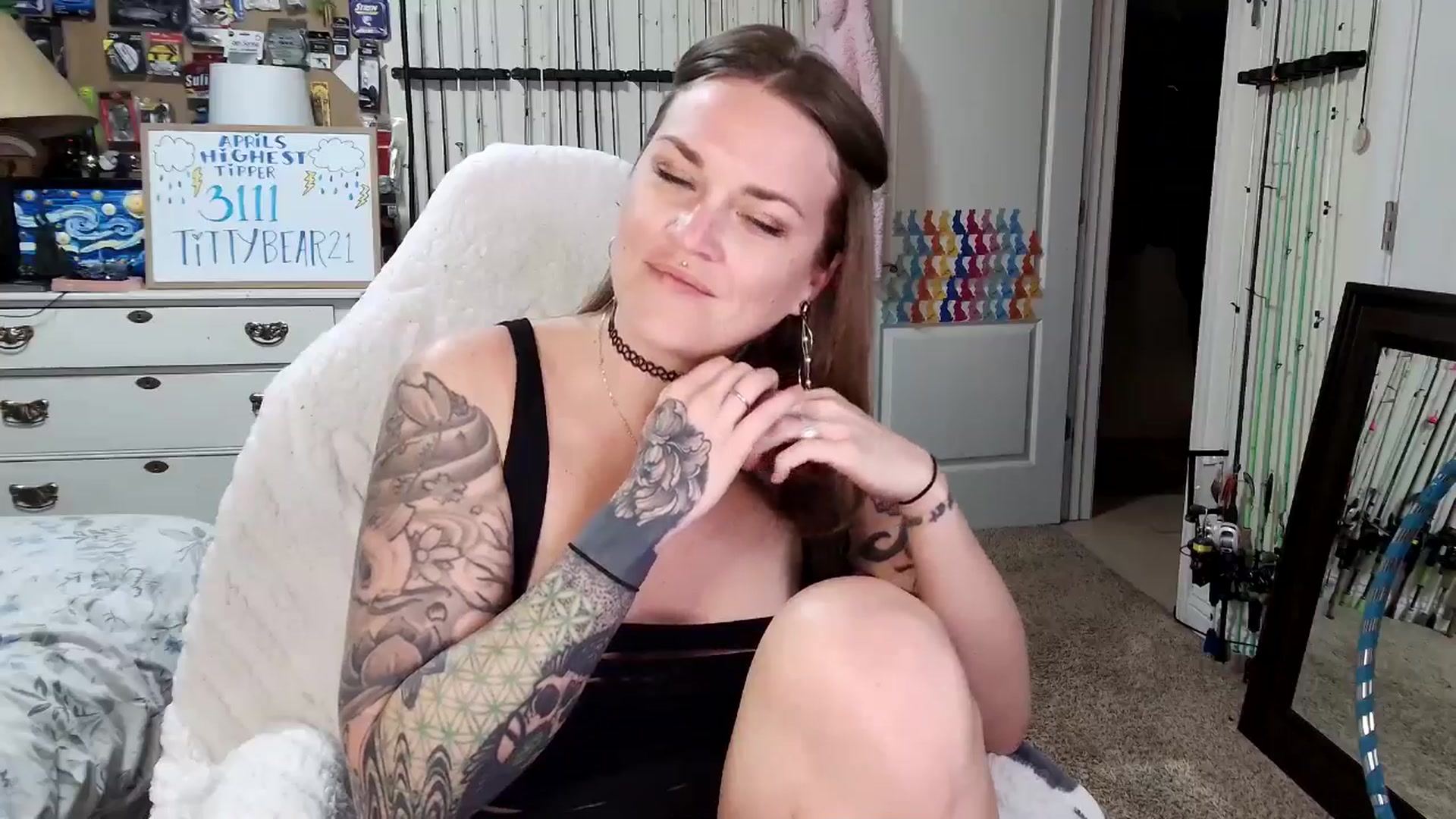 Gallery image thumbnail from MollieRose_'s myfreecams stream on, 04/18/2025, 03:09 image 2 of 20
