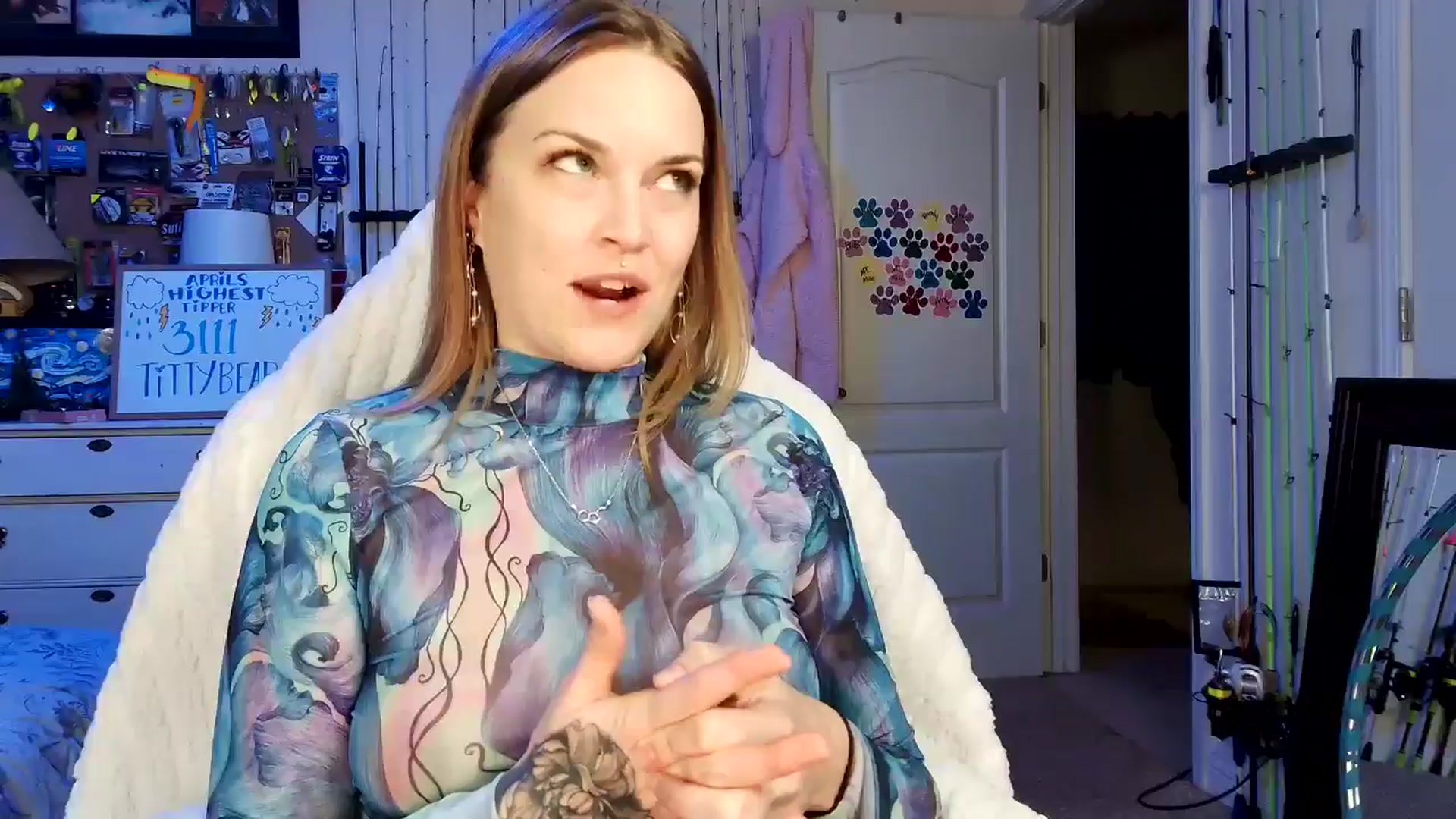 Gallery image thumbnail from MollieRose_'s myfreecams stream on, 04/25/2025, 24:00 image 3 of 20