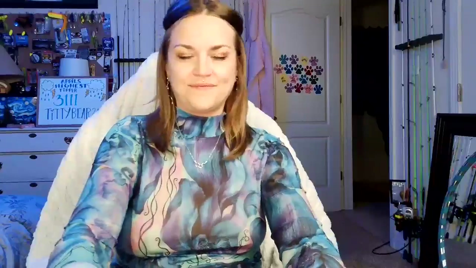 Gallery image thumbnail from MollieRose_'s myfreecams stream on, 04/25/2025, 24:00 image 17 of 20