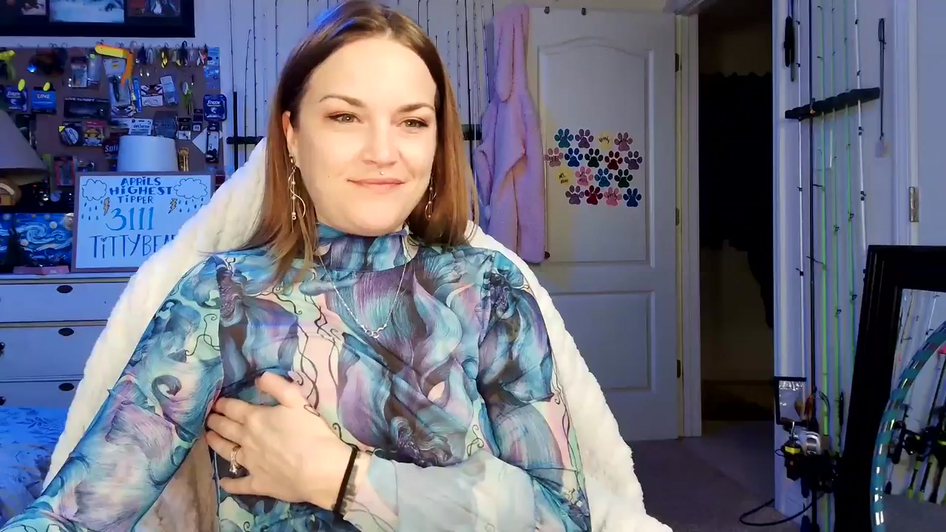 Gallery image thumbnail from MollieRose_'s myfreecams stream on, 04/25/2025, 24:00 image 5 of 20